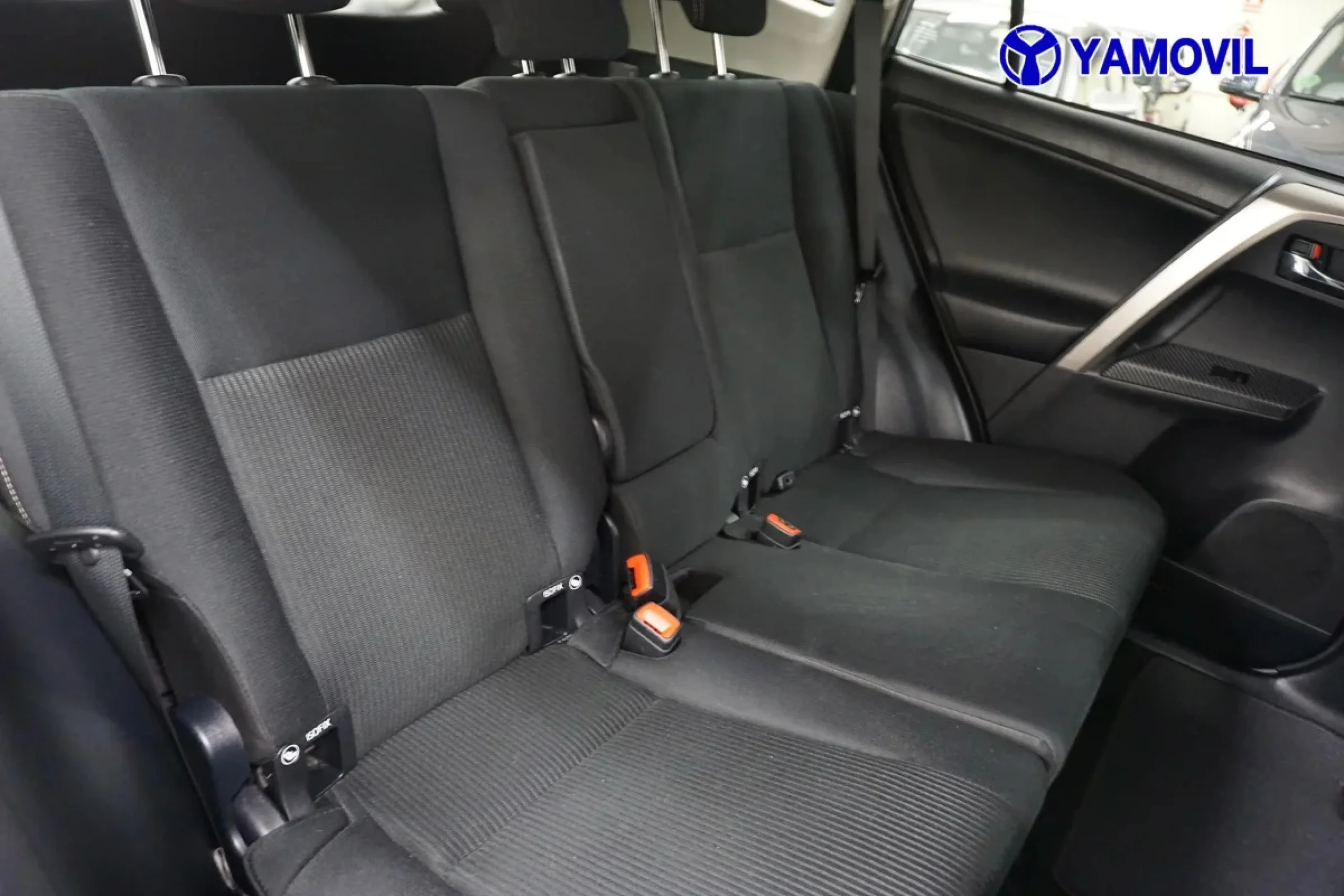 Toyota Rav4 120D Advance 4x2 91 kW (124 CV) - Foto 16