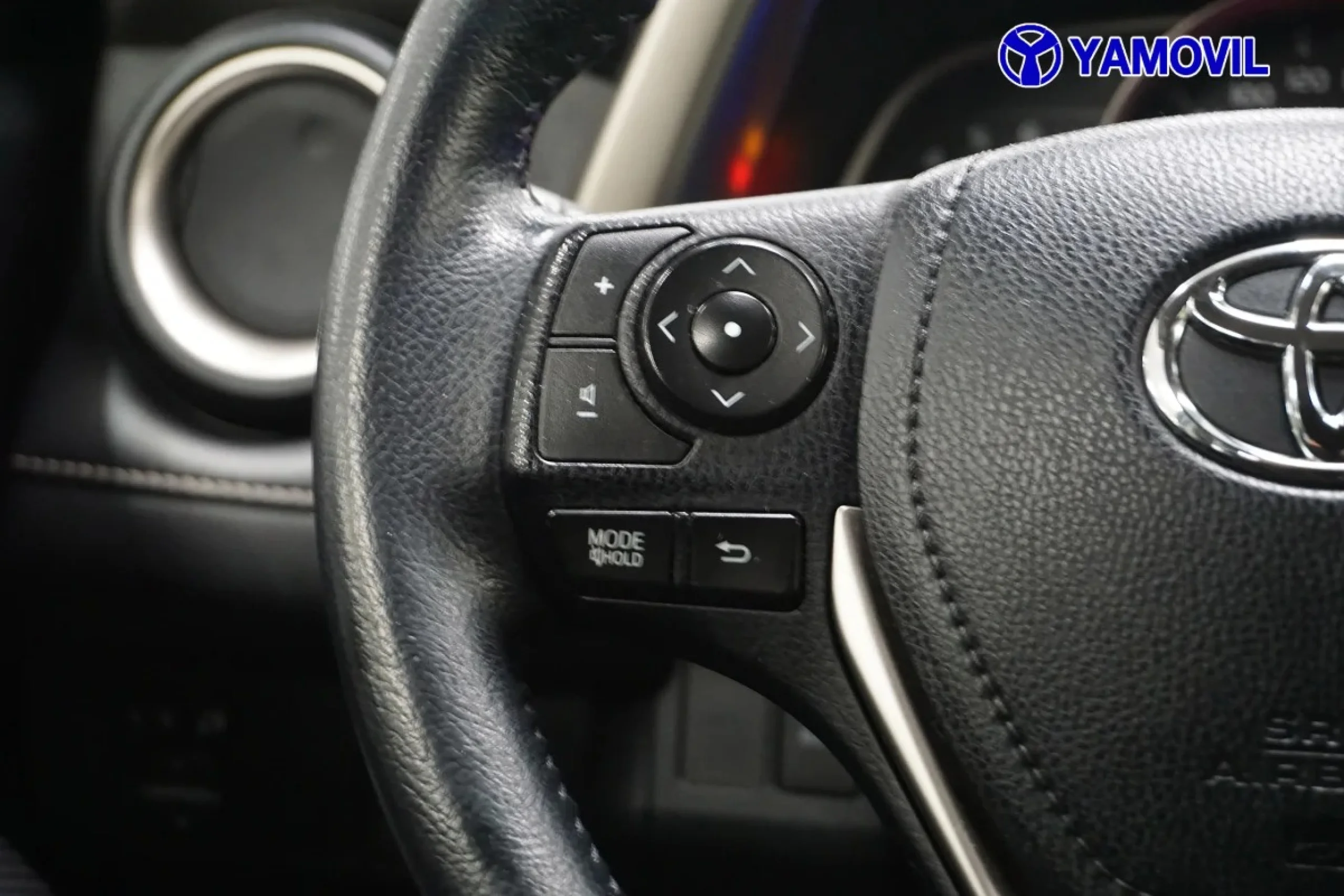 Toyota Rav4 120D Advance 4x2 91 kW (124 CV) - Foto 19