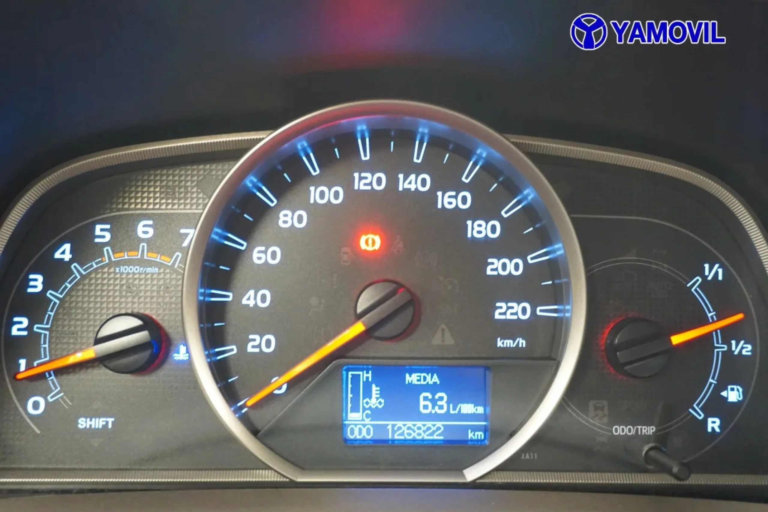 Toyota Rav4 120D Advance 4x2 91 kW (124 CV) - Foto 22