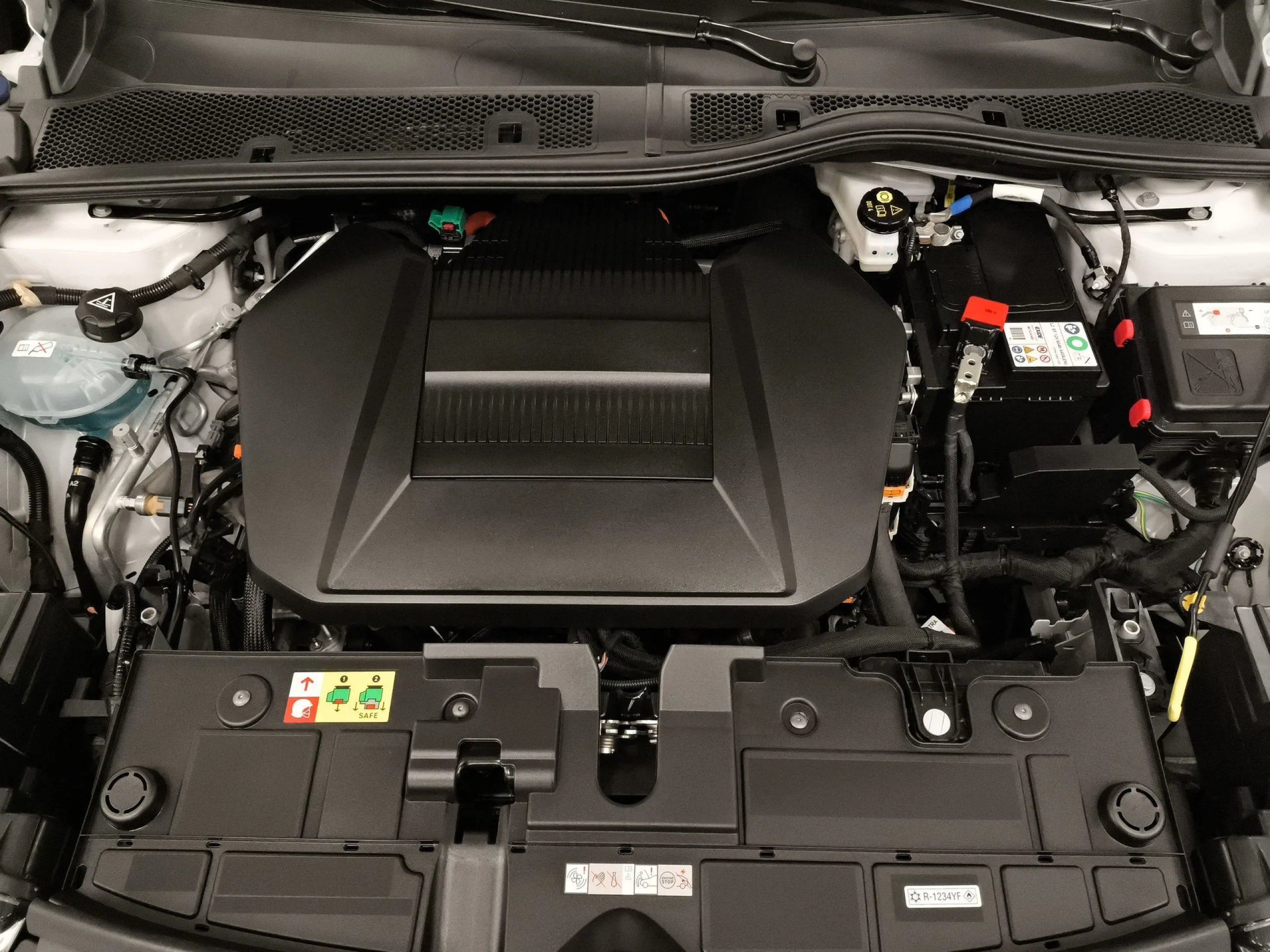 Citroen ë-C4 eléctrico Shine 100 kW (136 CV) - Foto 22