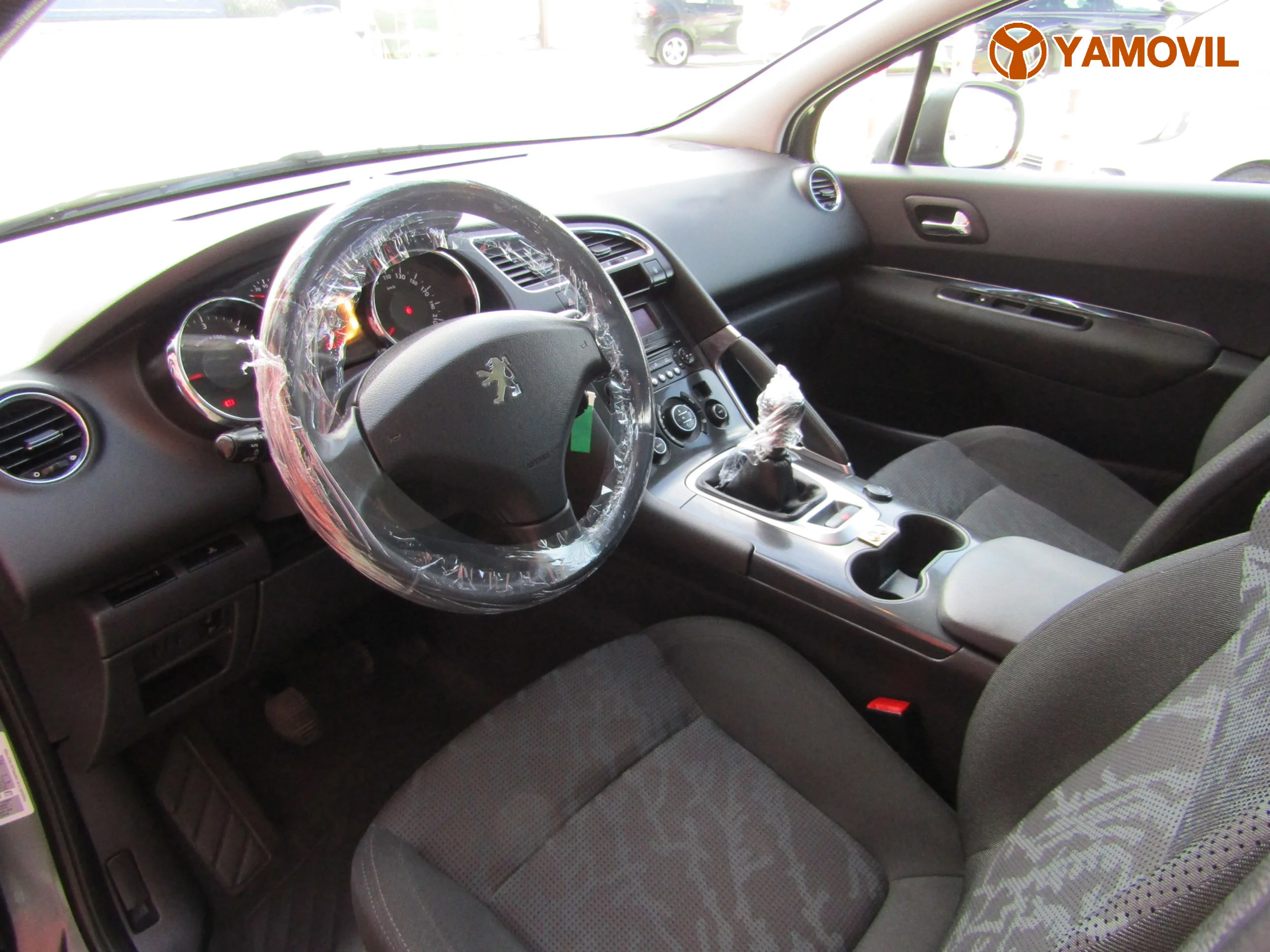 Peugeot 3008 1.6HDI PREMIUM  - Foto 14