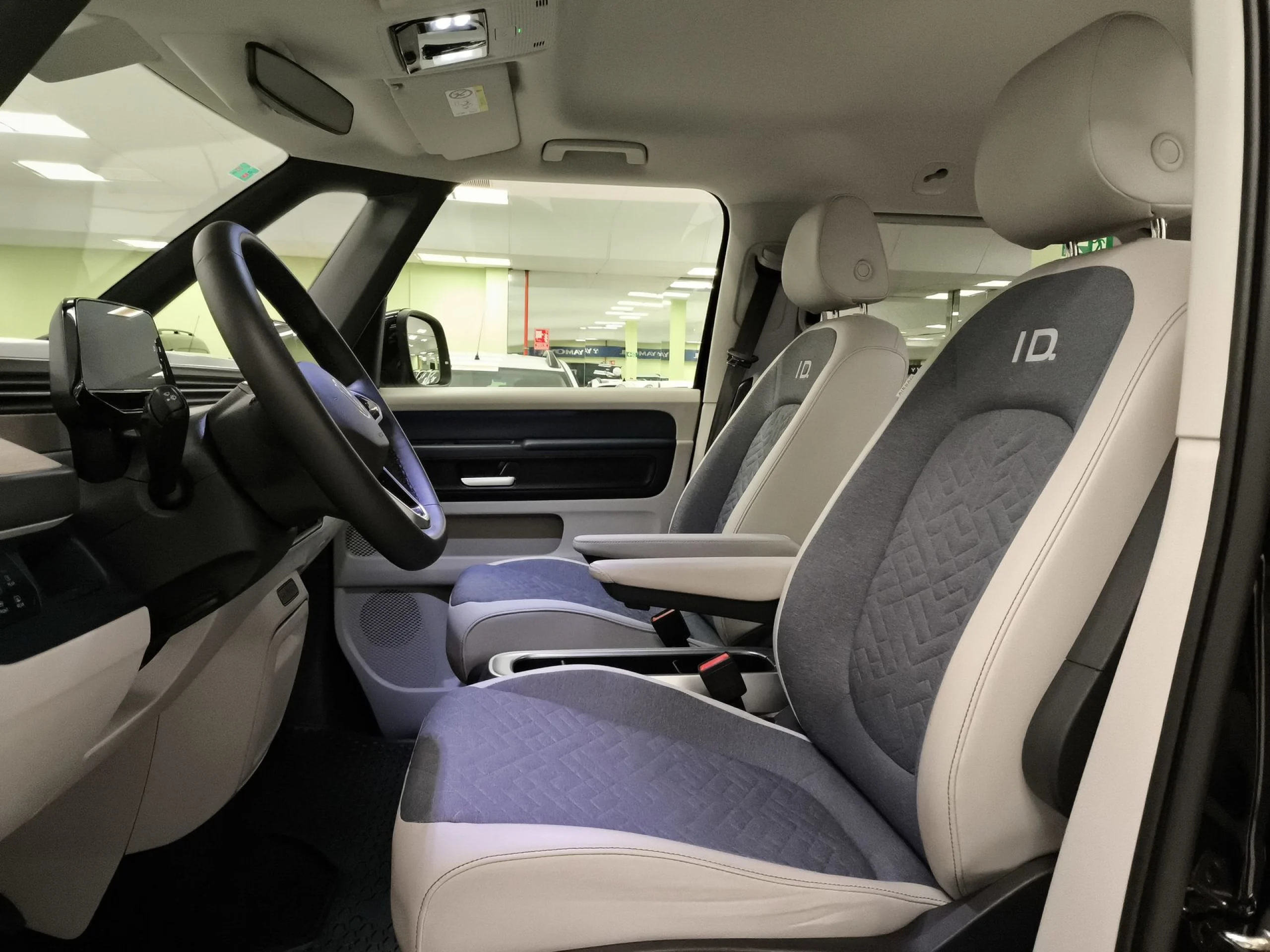 Volkswagen ID. BUZZ Pro 150 kW (204 CV) - Foto 8