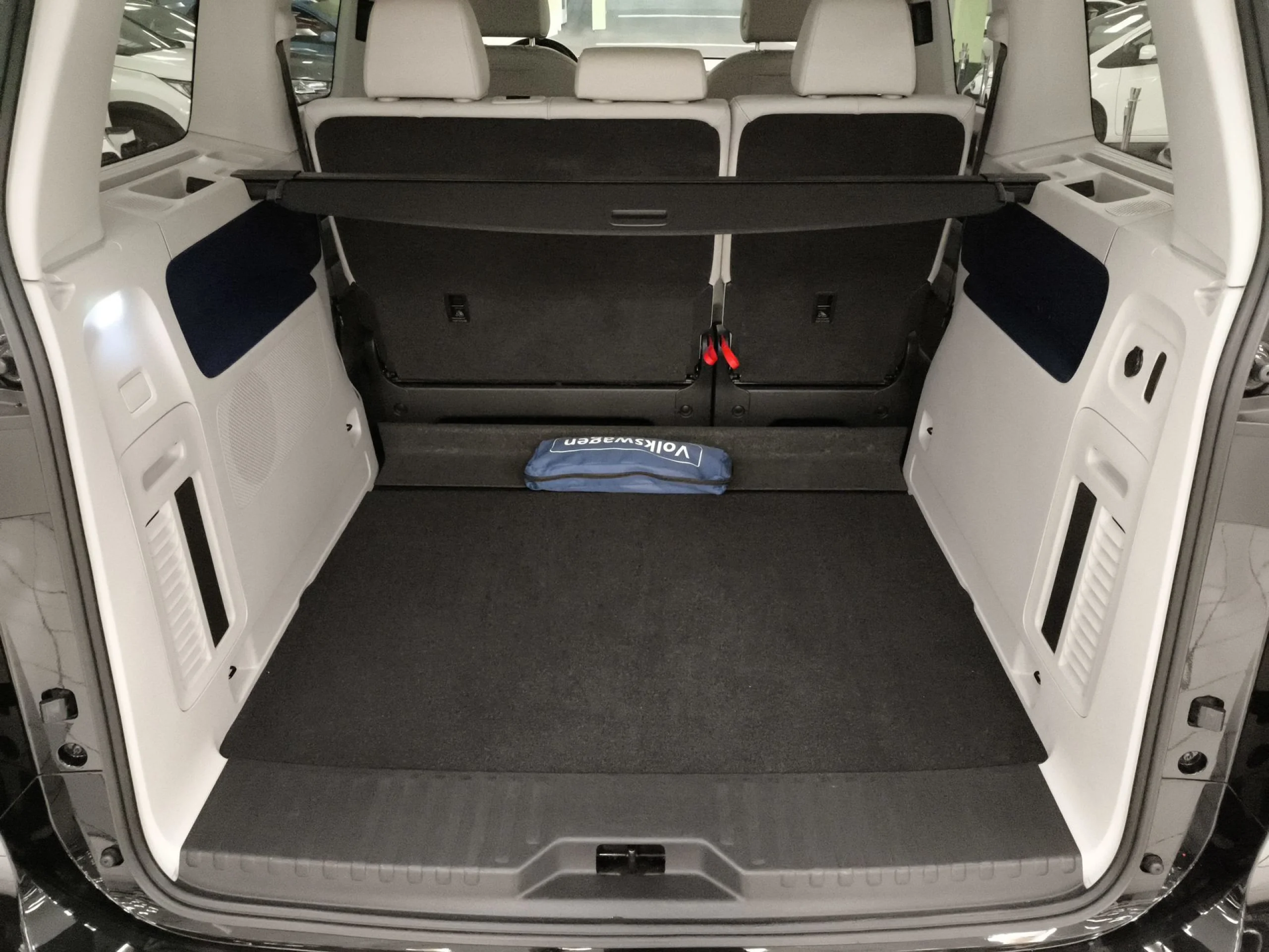 Volkswagen ID. BUZZ Pro 150 kW (204 CV) - Foto 19