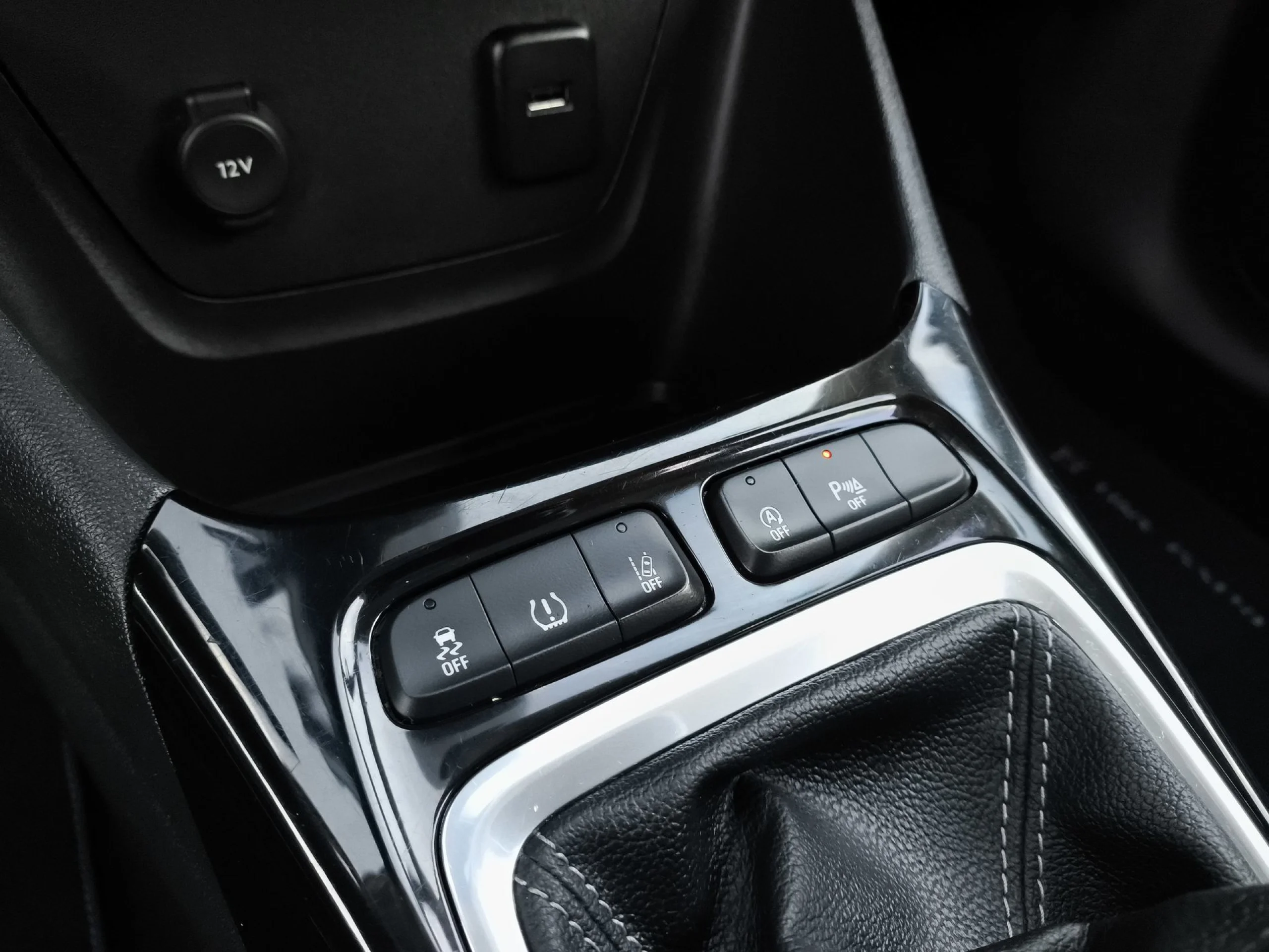 Opel Crossland X 1.2 Turbo Selective 96 kW (130 CV) - Foto 13