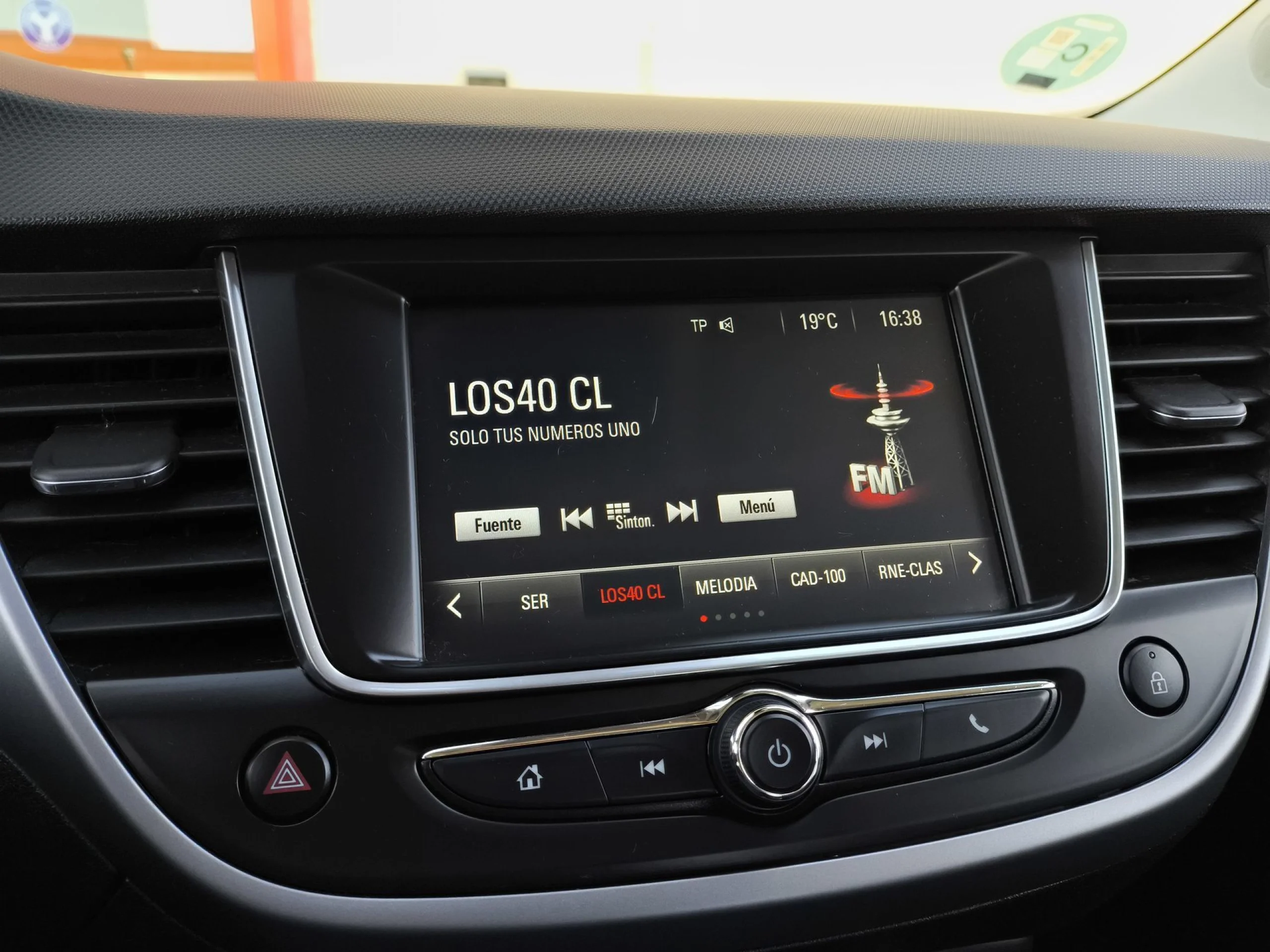 Opel Crossland X 1.2 Turbo Selective 96 kW (130 CV) - Foto 16