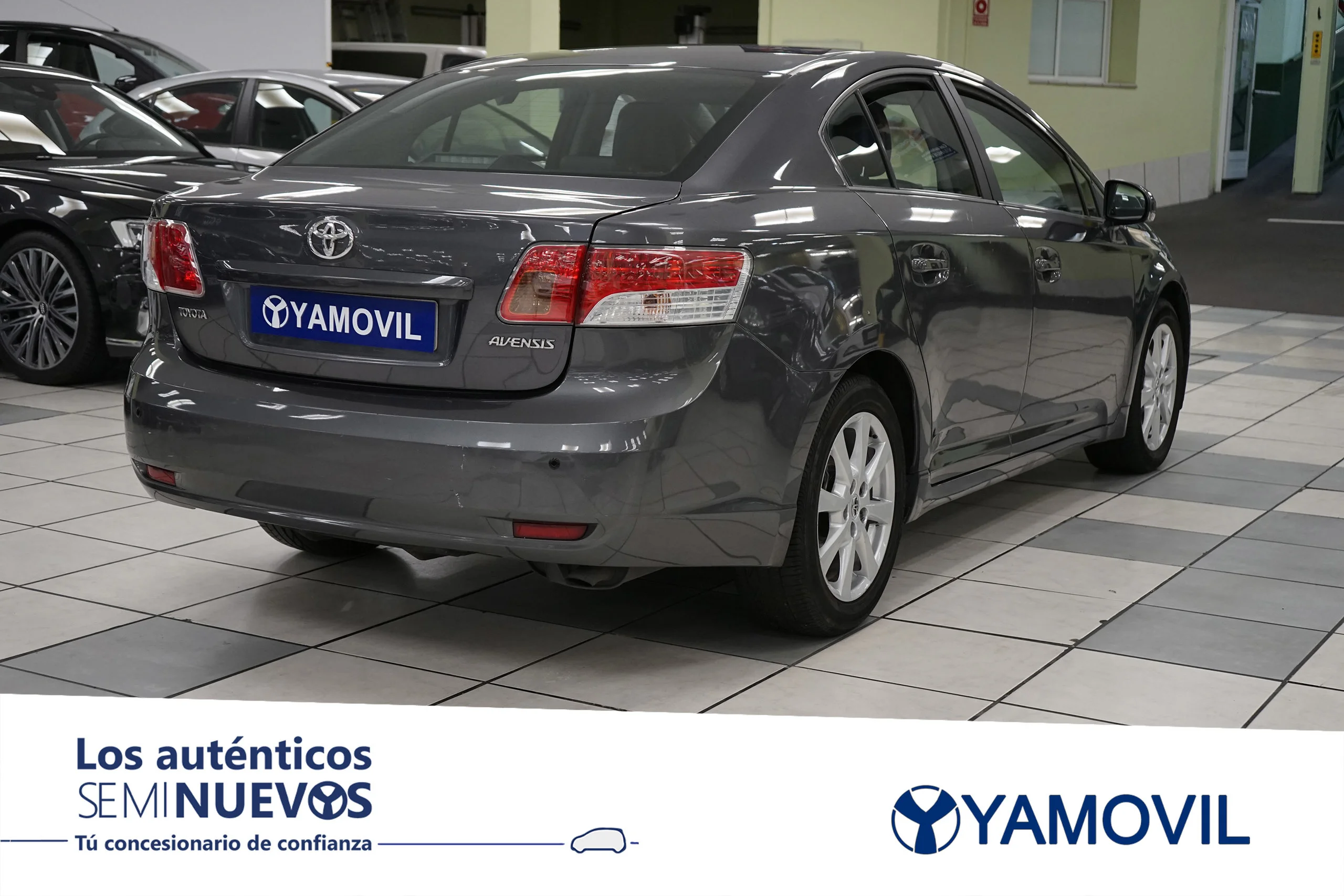 Toyota Avensis 1.8 VVT-i Executive 108 kW (147 CV) - Foto 4