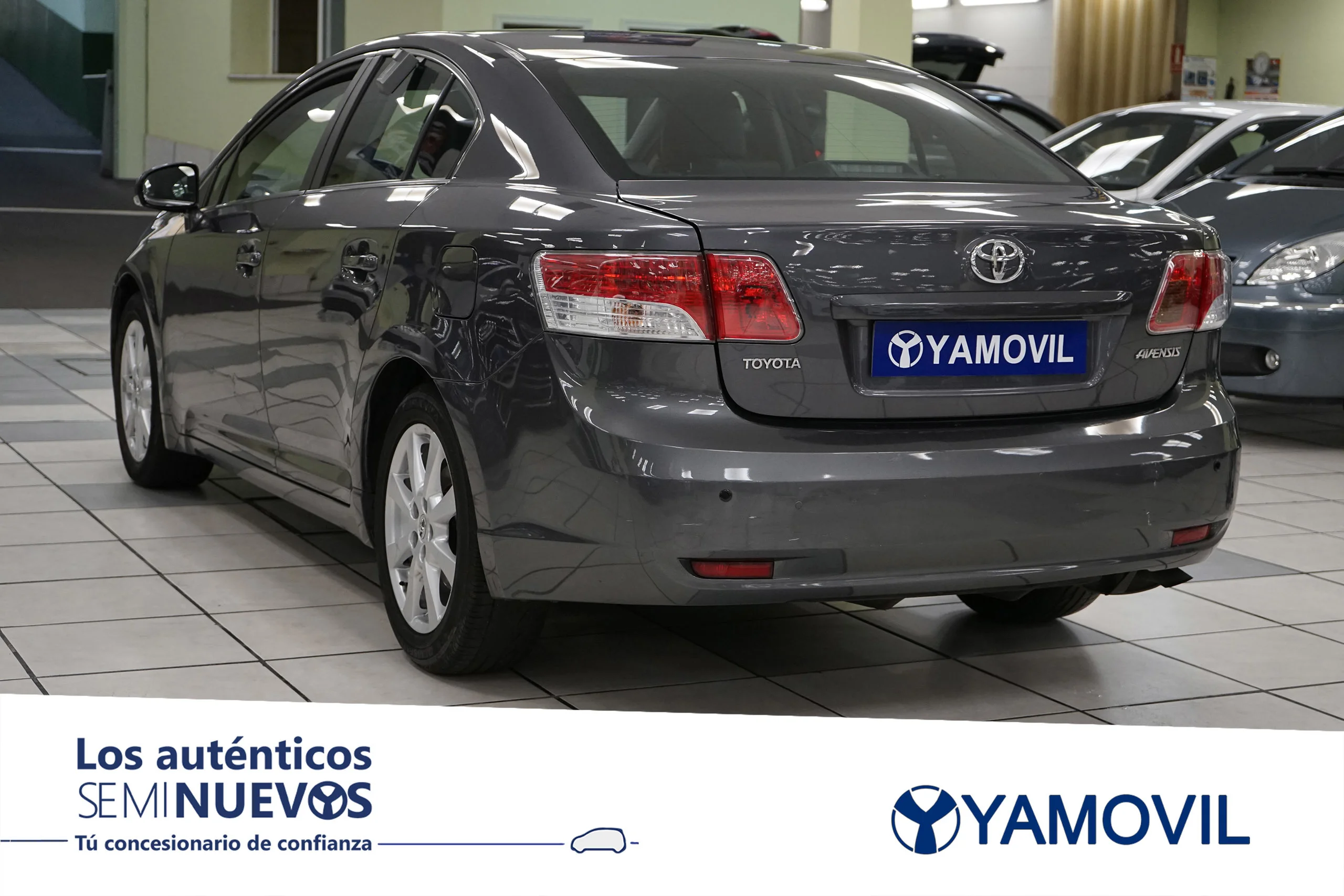 Toyota Avensis 1.8 VVT-i Executive 108 kW (147 CV) - Foto 6