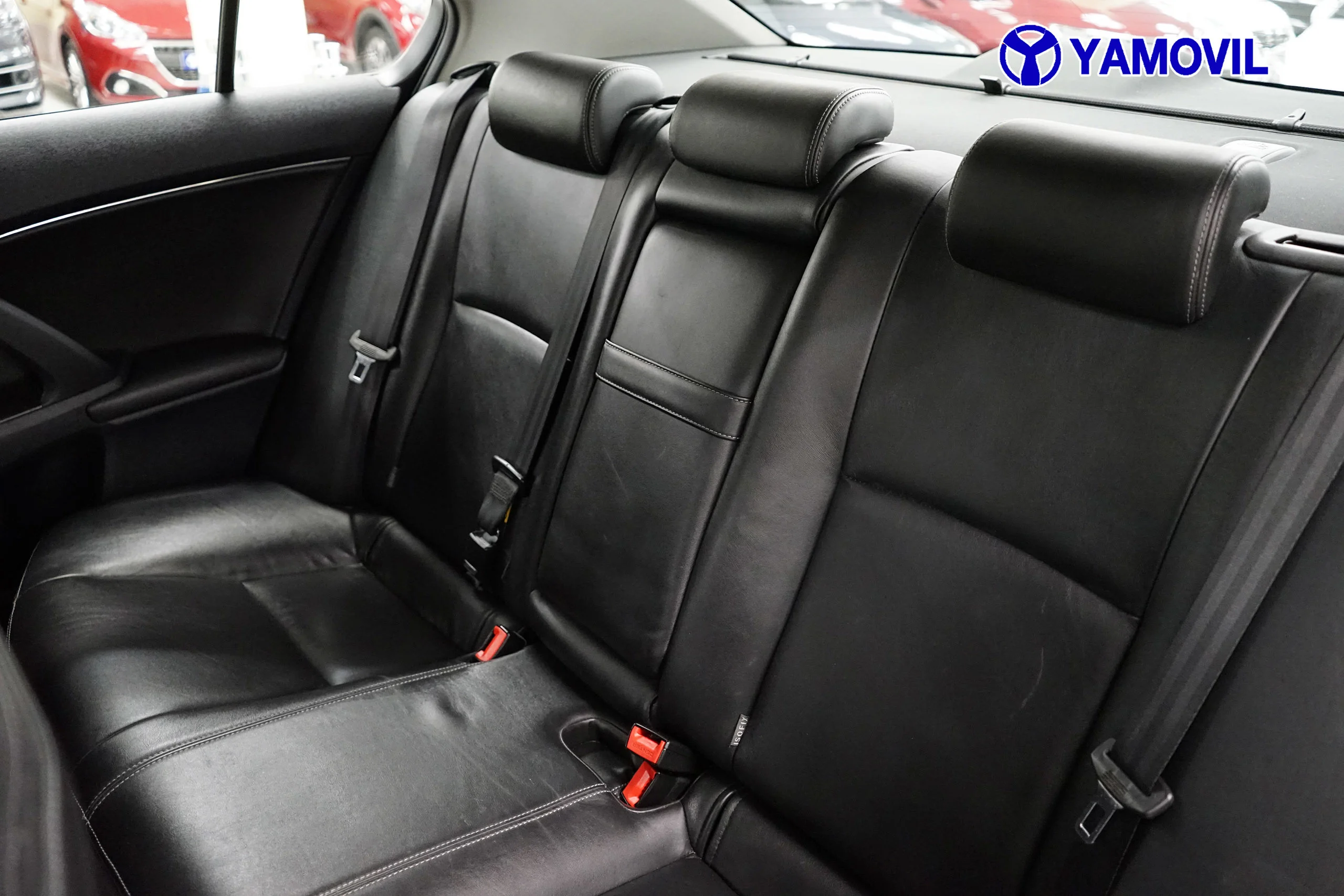 Toyota Avensis 1.8 VVT-i Executive 108 kW (147 CV) - Foto 14