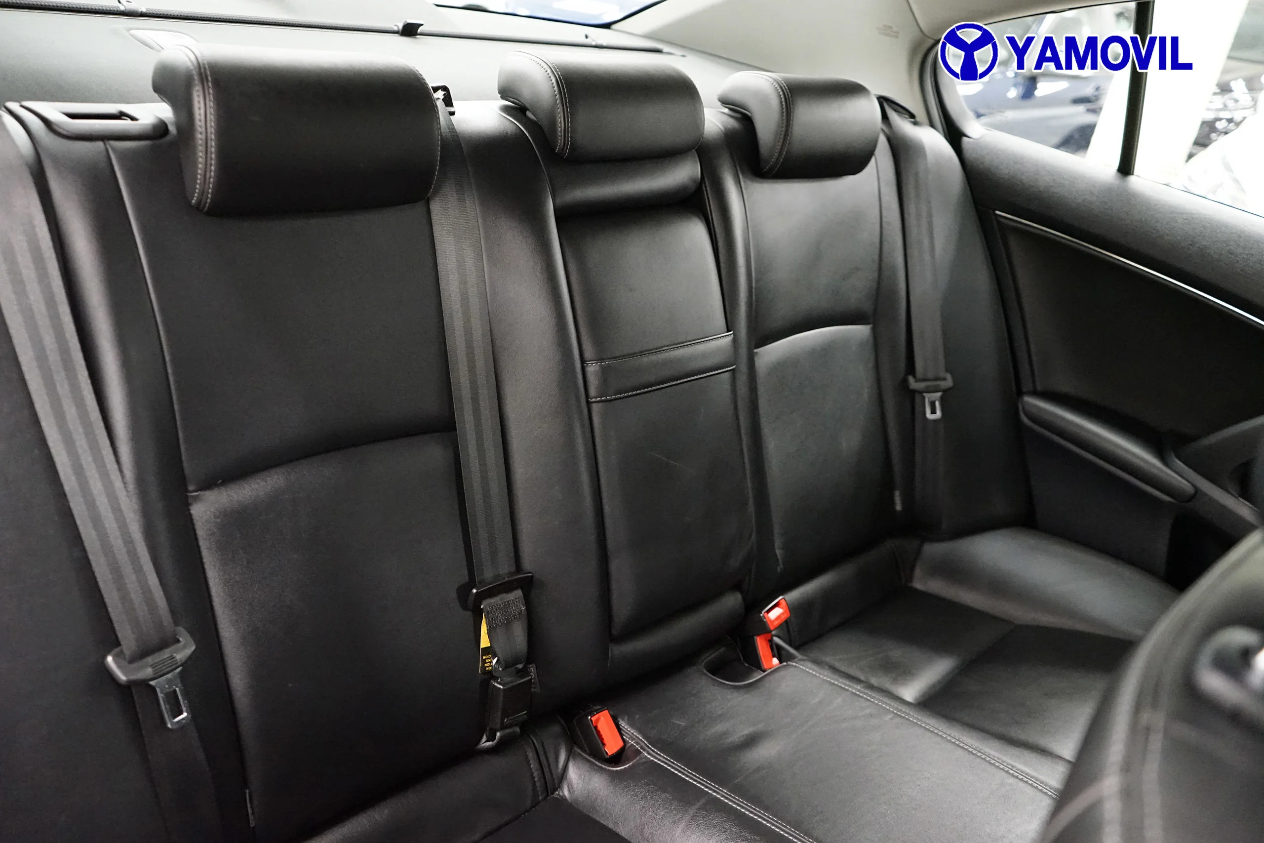 Toyota Avensis 1.8 VVT-i Executive 108 kW (147 CV) - Foto 16