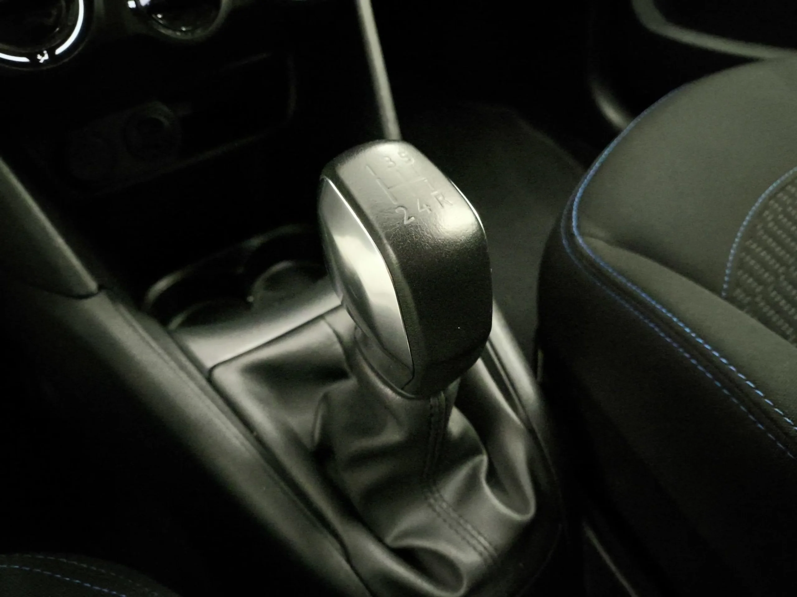 Peugeot 208 PureTech Style 60 kW (82 CV) - Foto 15