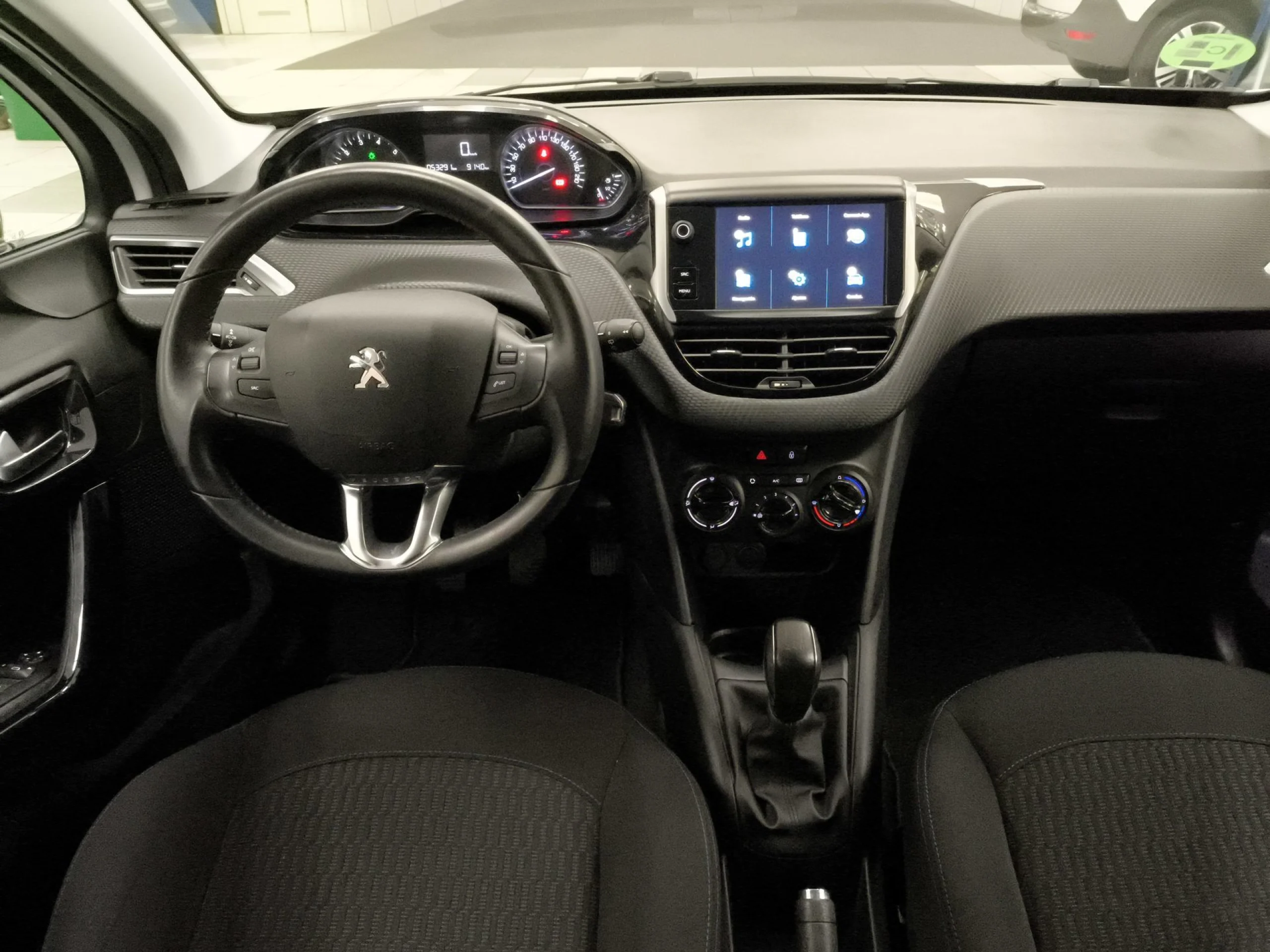 Peugeot 208 PureTech Style 60 kW (82 CV) - Foto 16