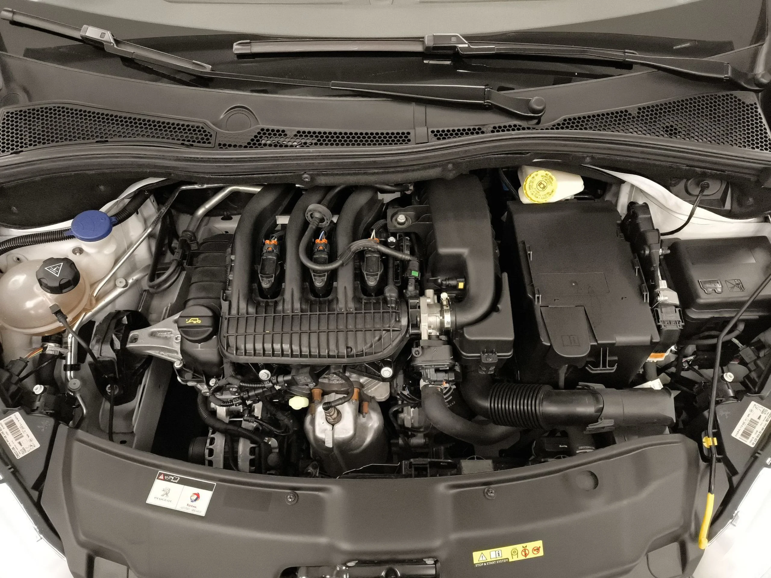 Peugeot 208 PureTech Style 60 kW (82 CV) - Foto 20