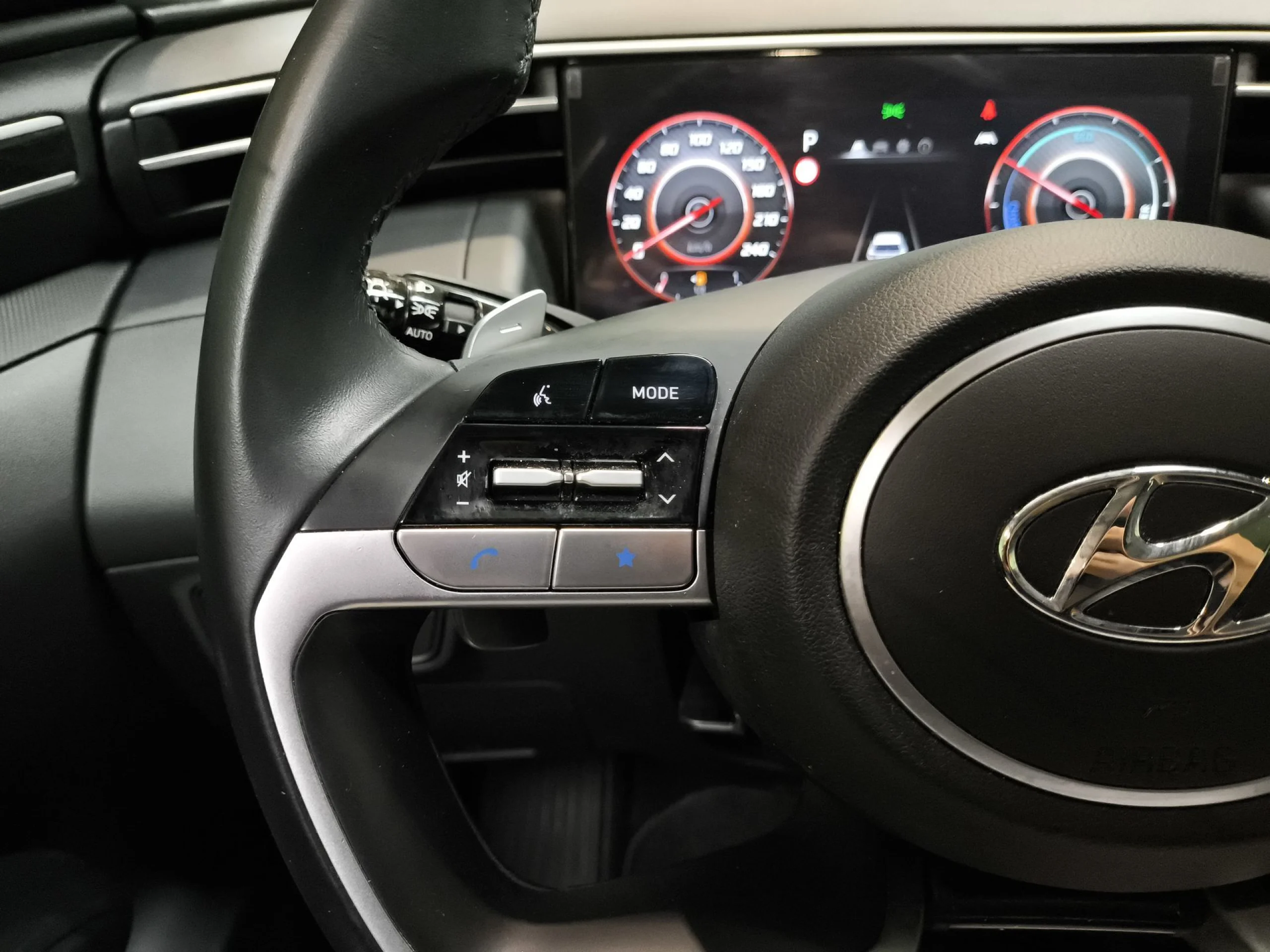 Hyundai Tucson 1.6 TGDI HEV Maxx Auto 169 kW (230 CV) - Foto 16
