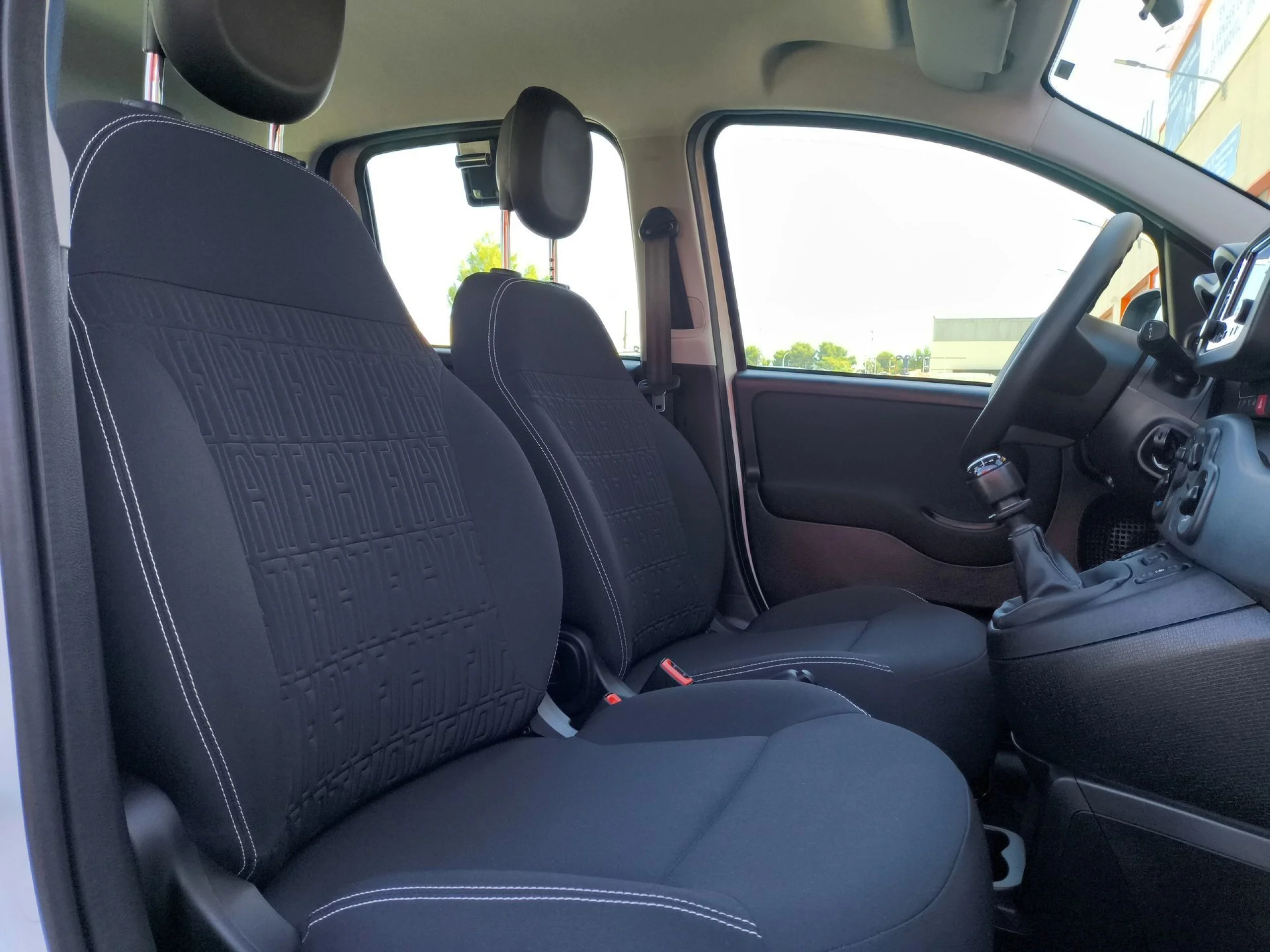 Fiat Panda 1.0 Hybrid 51 kW (70 CV) - Foto 23