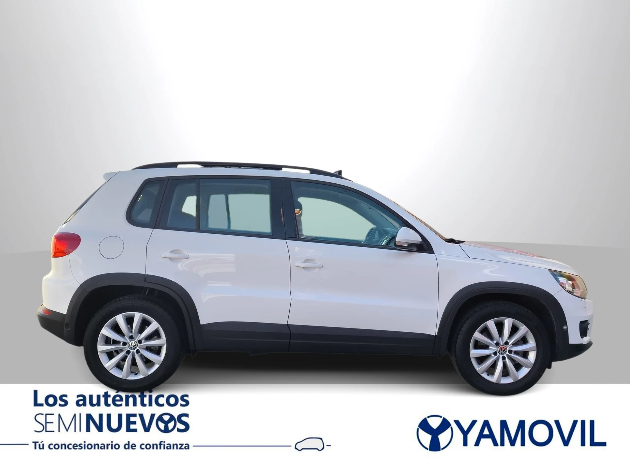 Volkswagen Tiguan T1 2.0 TDI BMT 4x2 81 kW (110 CV) - Foto 9