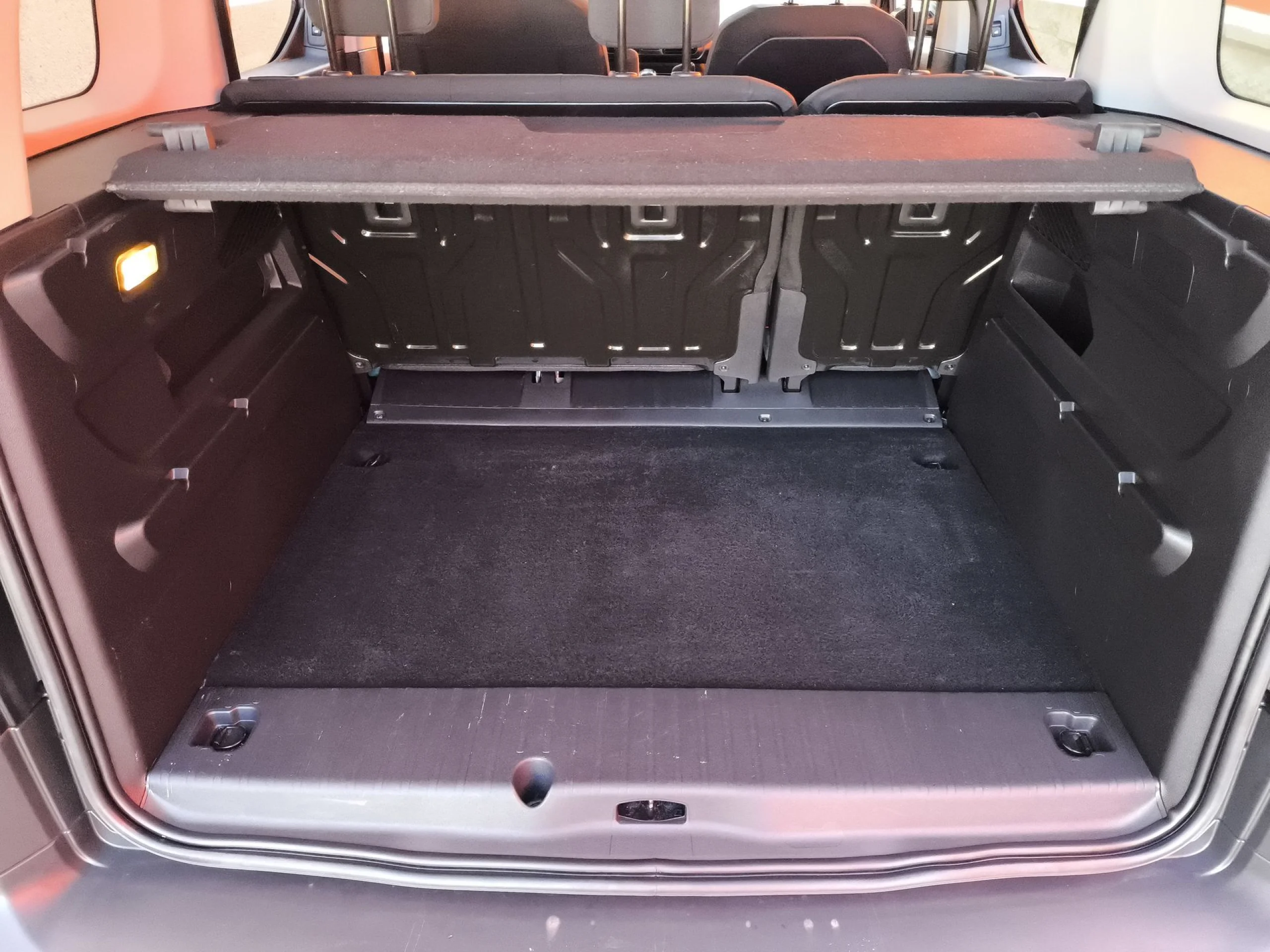 Peugeot Rifter BlueHDi 100 Allure Pack Standard 73 kW (100 CV) - Foto 19