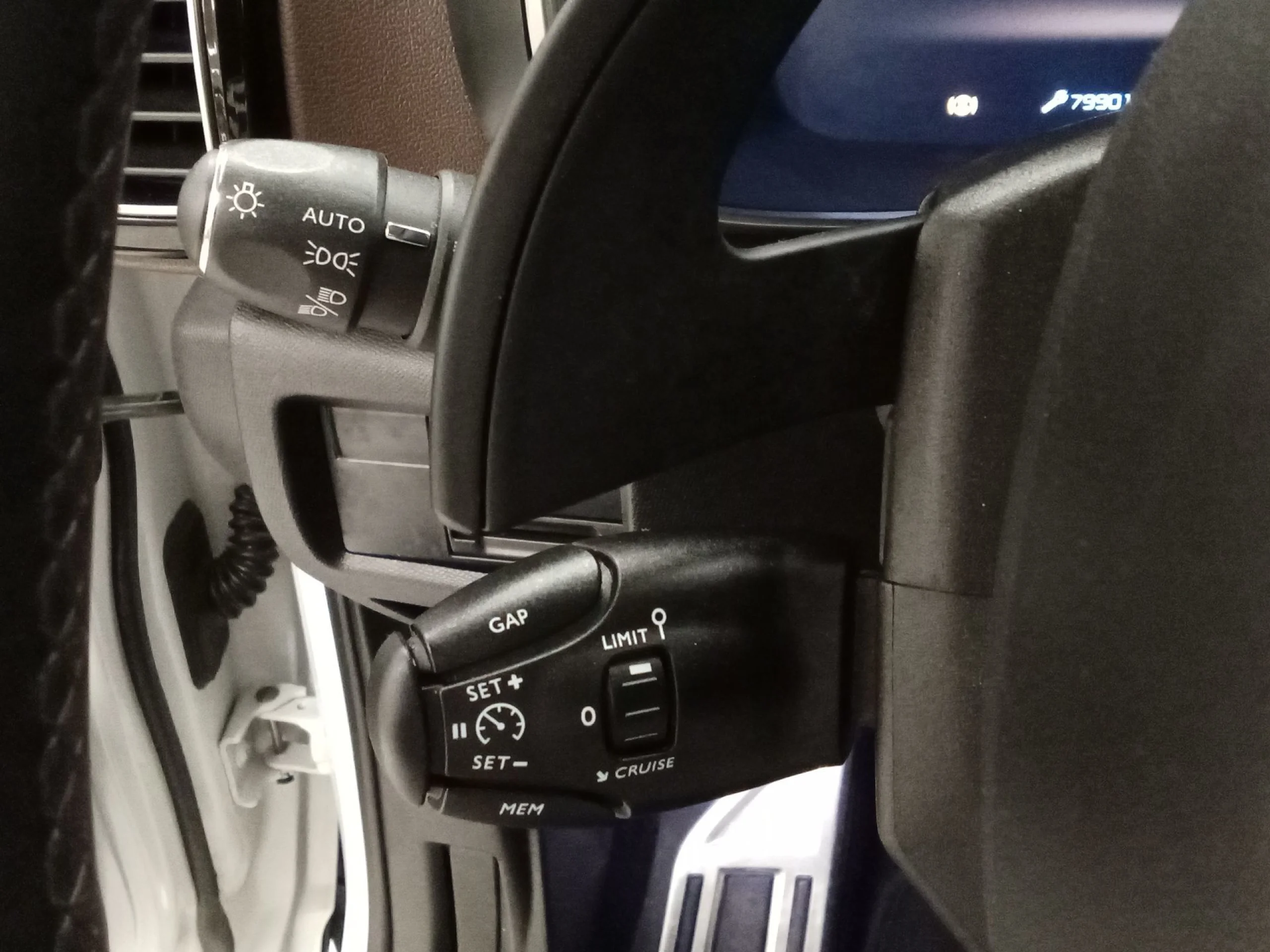 Citroen C5 Aircross PureTech 180 Shine EAT8 133 kW (181 CV) - Foto 17