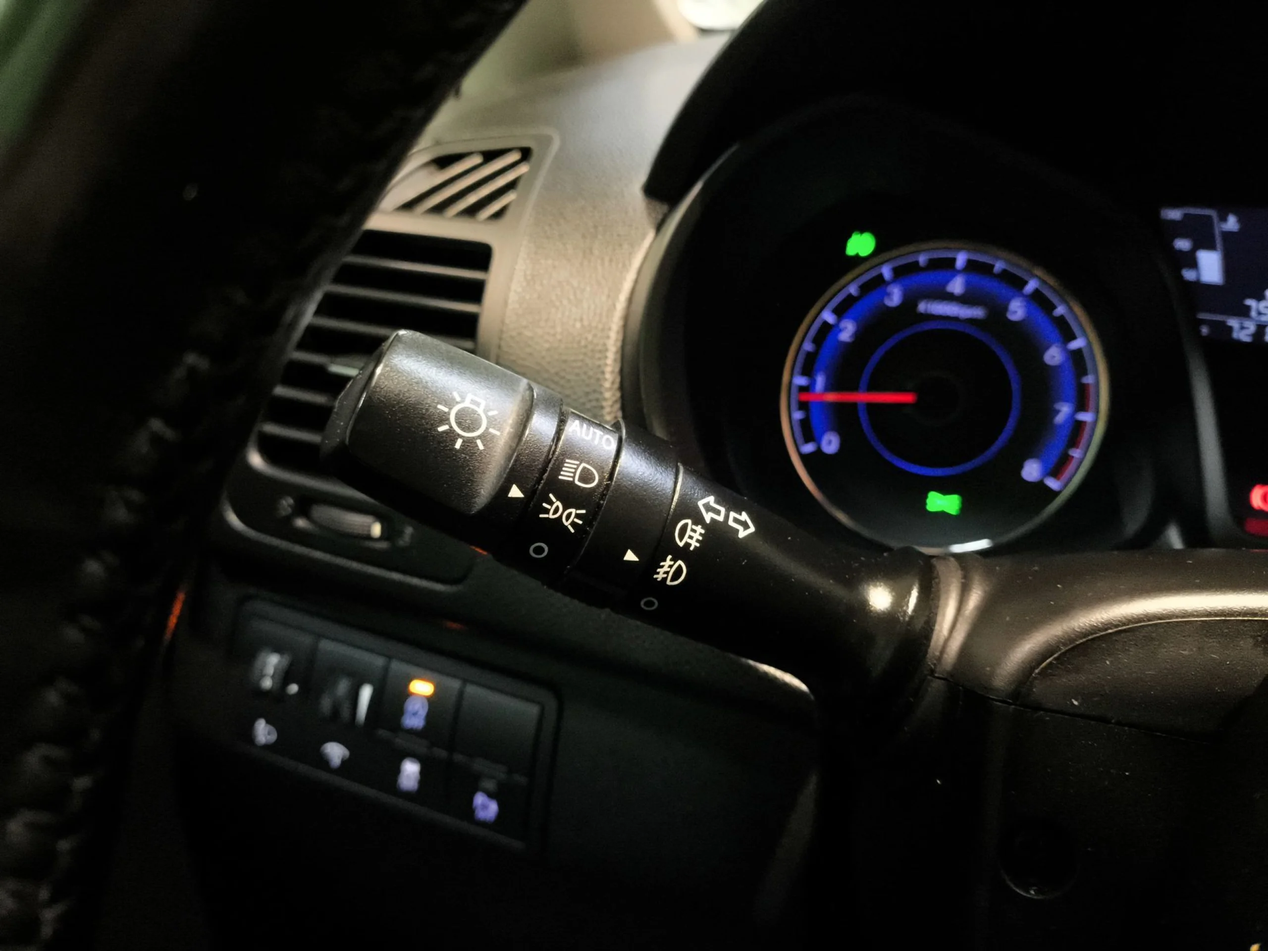 Hyundai Ix20 1.6 MPI BlueDrive Tecno 93 kW (126 CV) - Foto 16