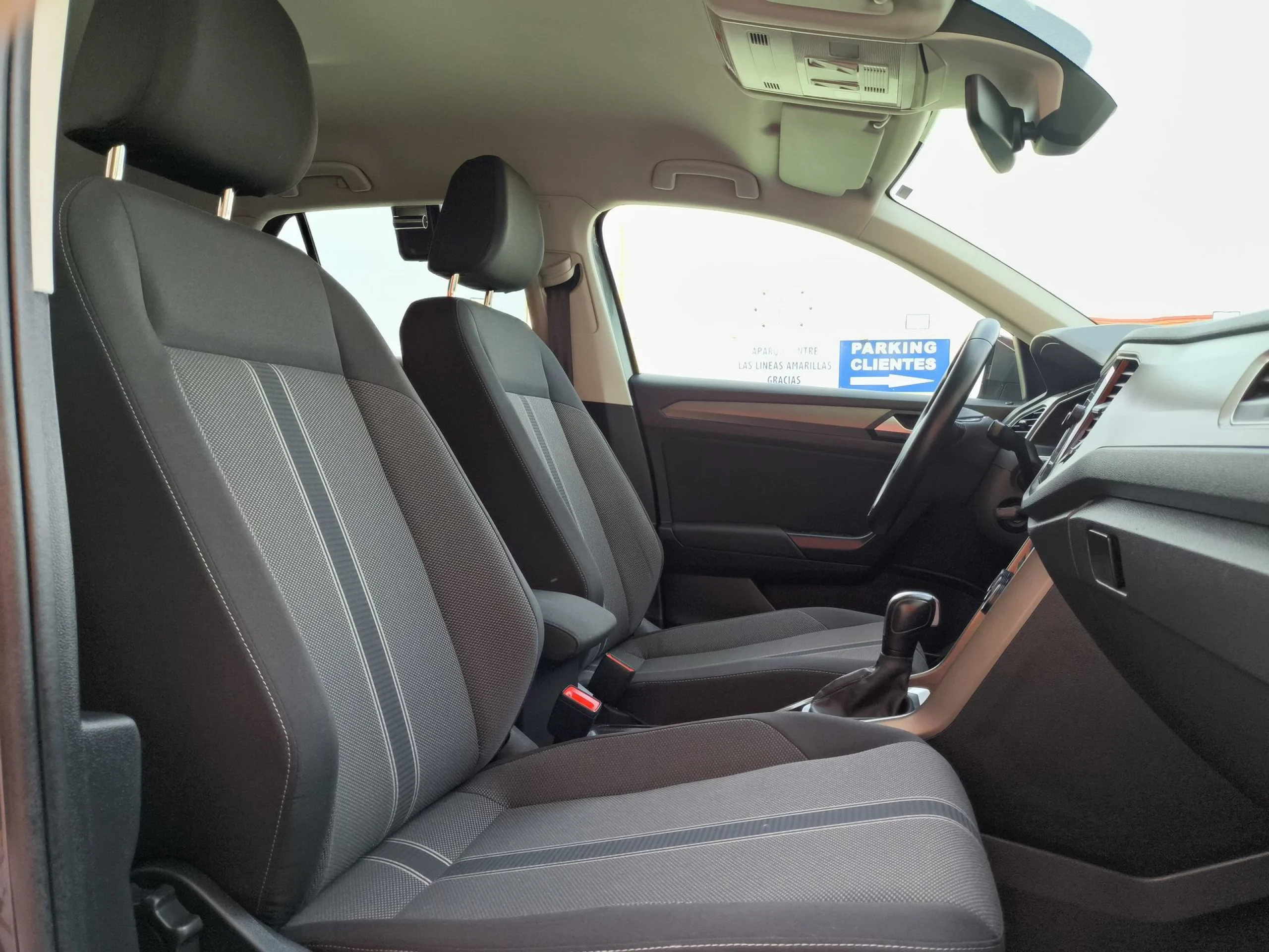 Volkswagen T-Roc Advance 1.5 TSI 110 kW (150 CV) DSG - Foto 28