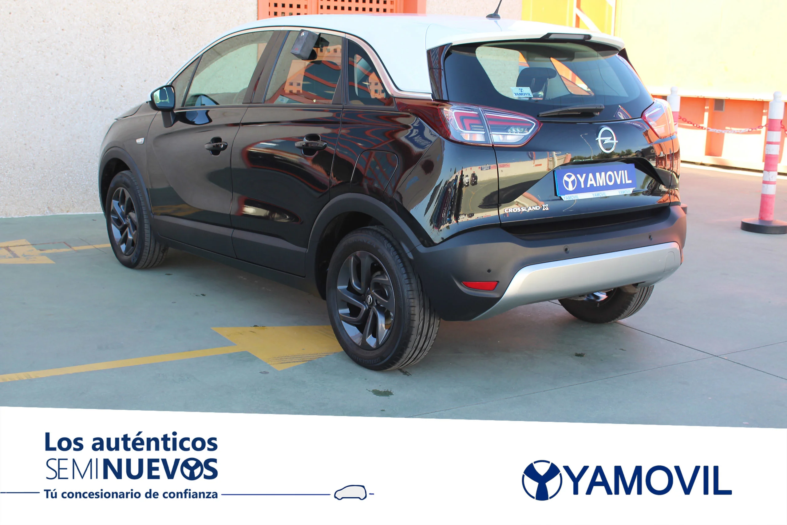 Opel Crossland X 1.2 Turbo SANDS Design Line 120 Aniversario Auto 81 kW (110 CV) - Foto 6