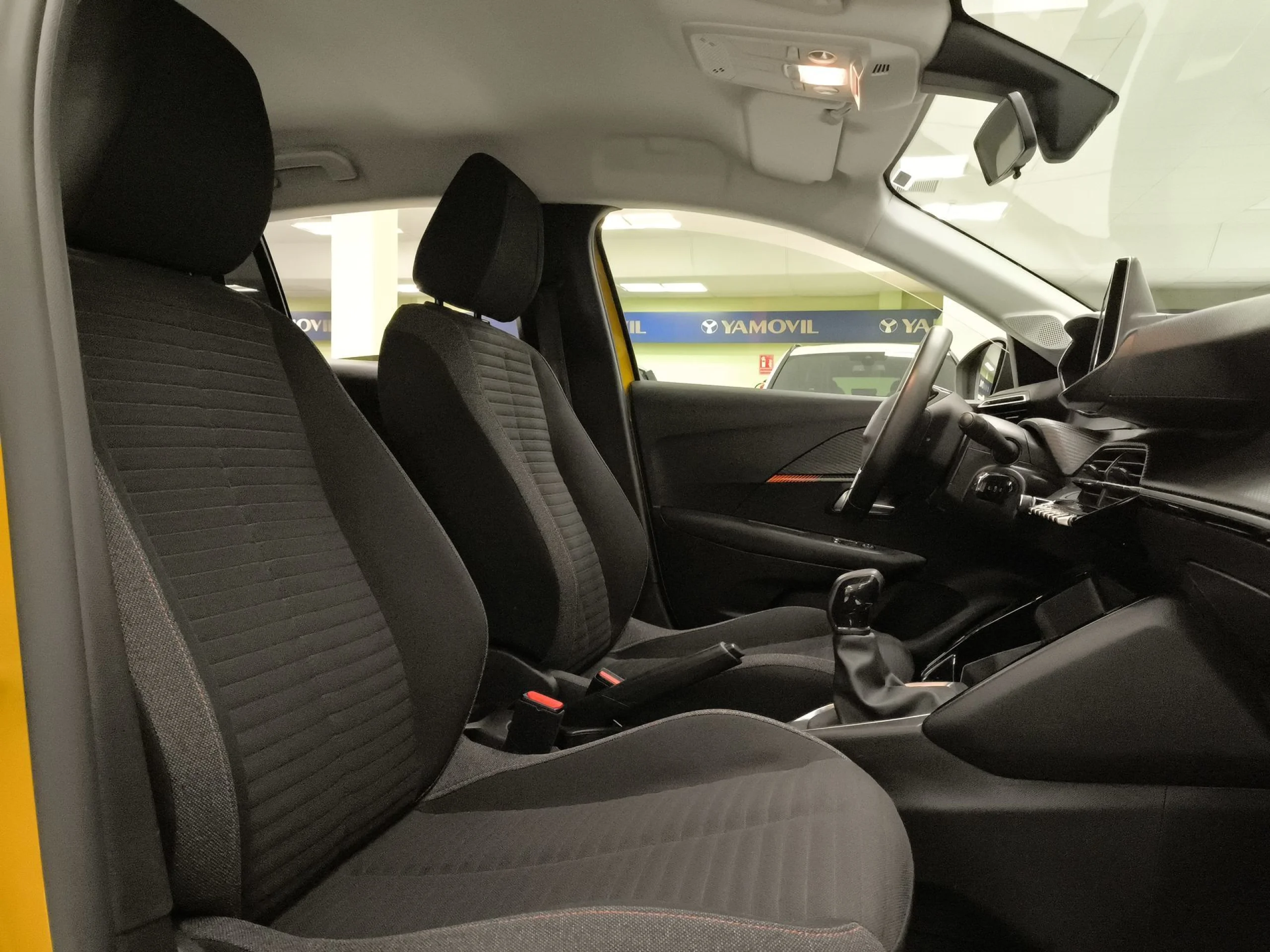 Peugeot 208 PureTech 75 SANDS Active 55 kW (75 CV) - Foto 20