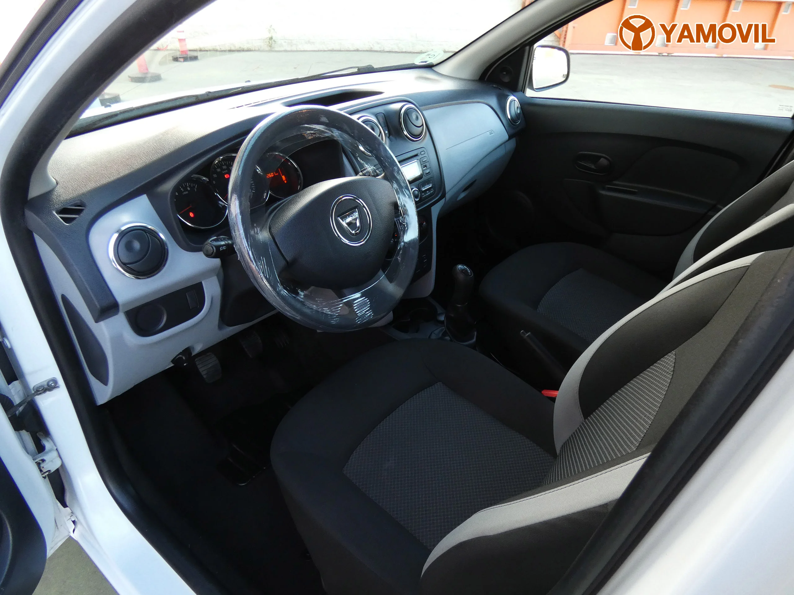 Dacia Sandero 1.2 AMBIANCE - Foto 10