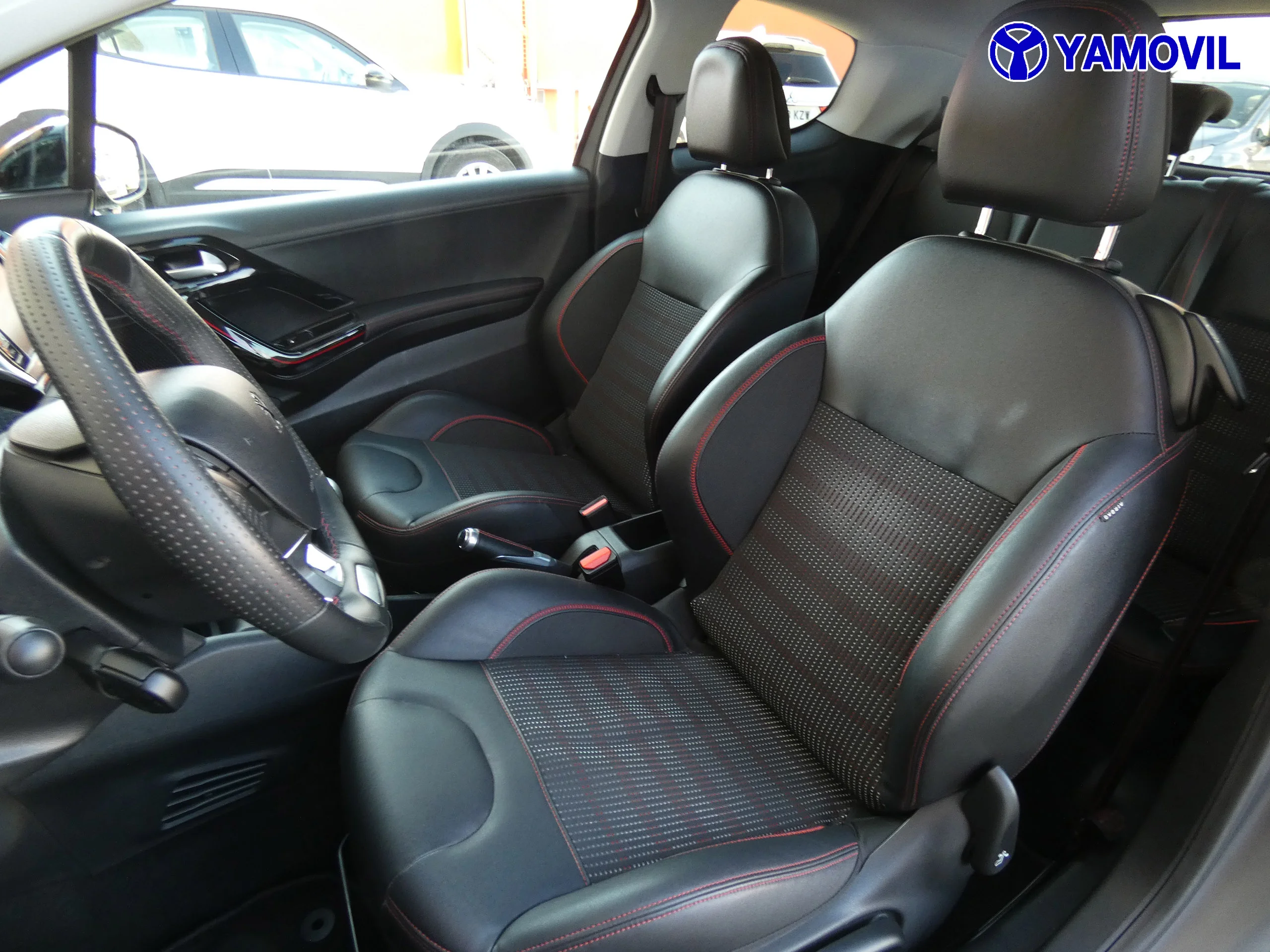 Peugeot 208 1.6 HDI GT LINE 3P - Foto 13