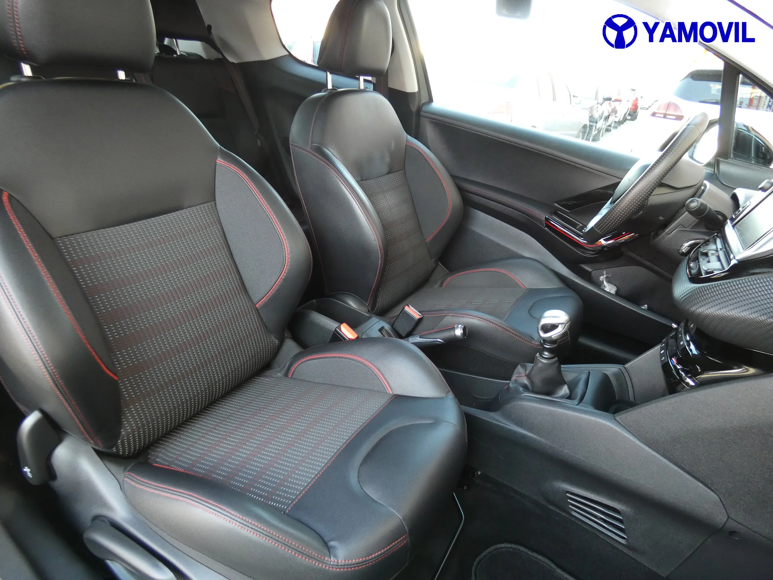 Peugeot 208 1.6 HDI GT LINE 3P - Foto 15
