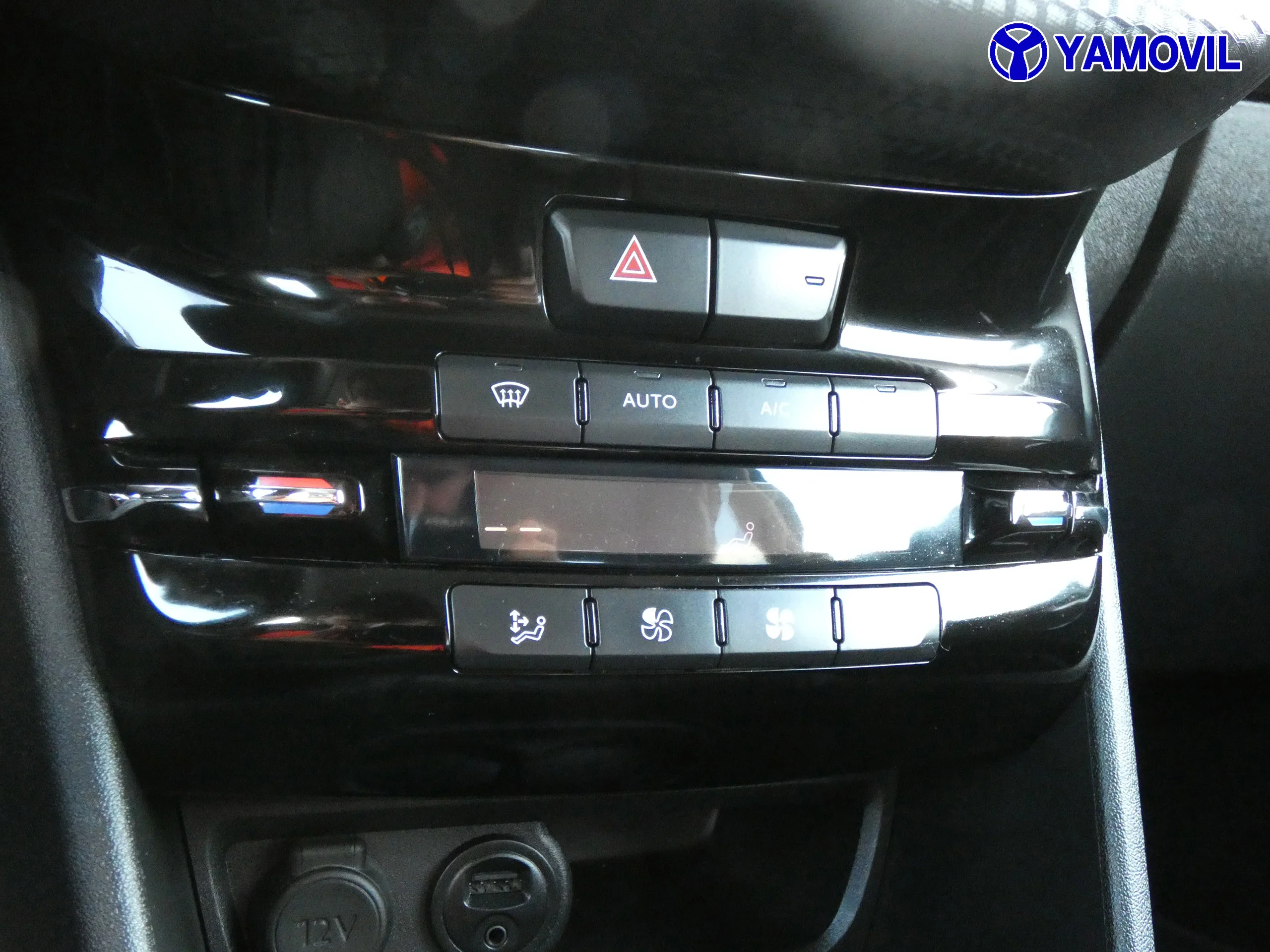 Peugeot 208 1.6 HDI GT LINE 3P - Foto 25