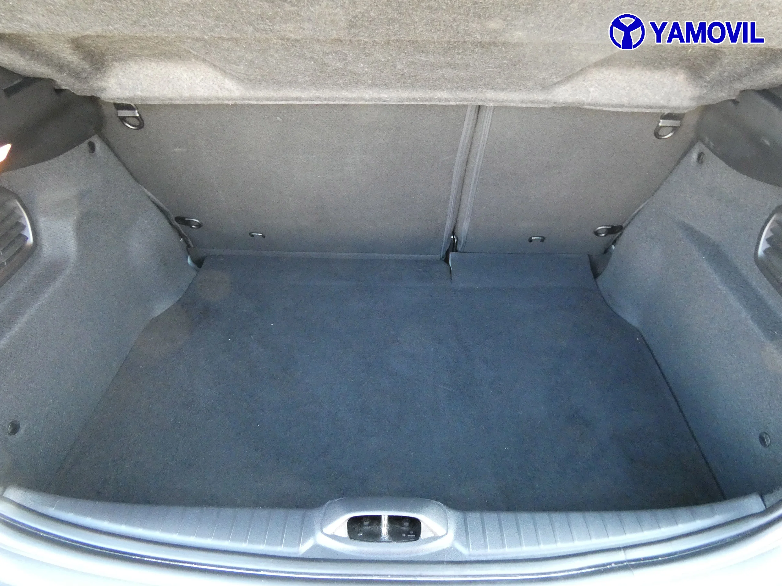 Peugeot 208 1.6 HDI GT LINE 3P - Foto 7