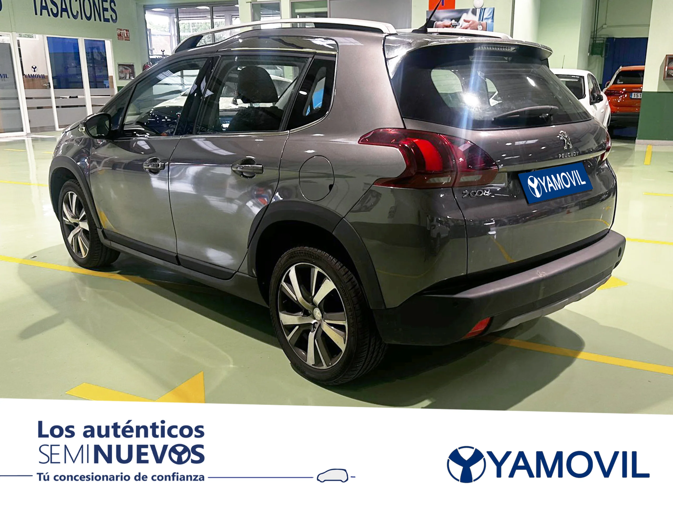 Peugeot 2008 PureTech 130 SANDS Allure 96 kW (130 CV) - Foto 4