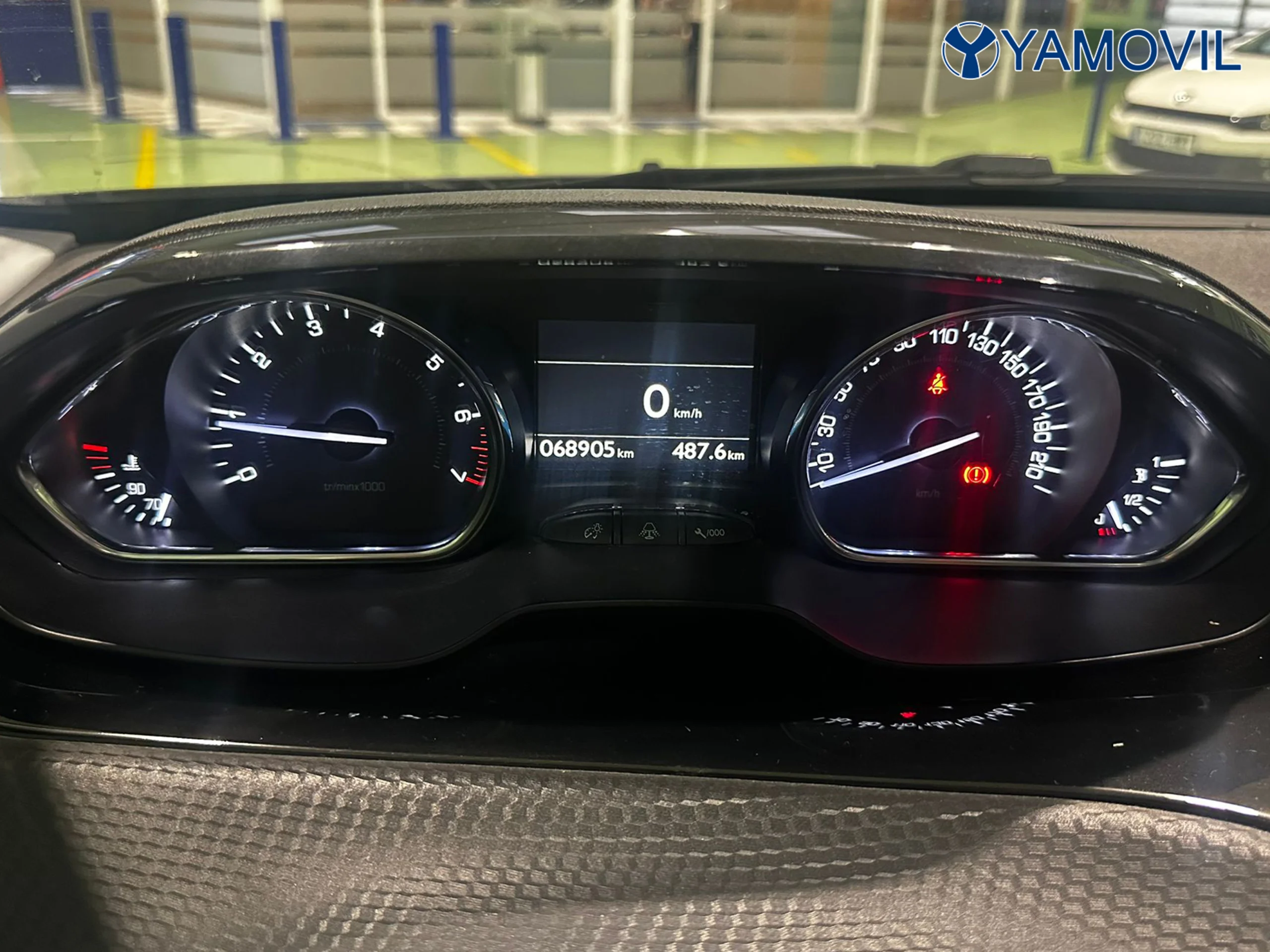 Peugeot 2008 PureTech 130 SANDS Allure 96 kW (130 CV) - Foto 6