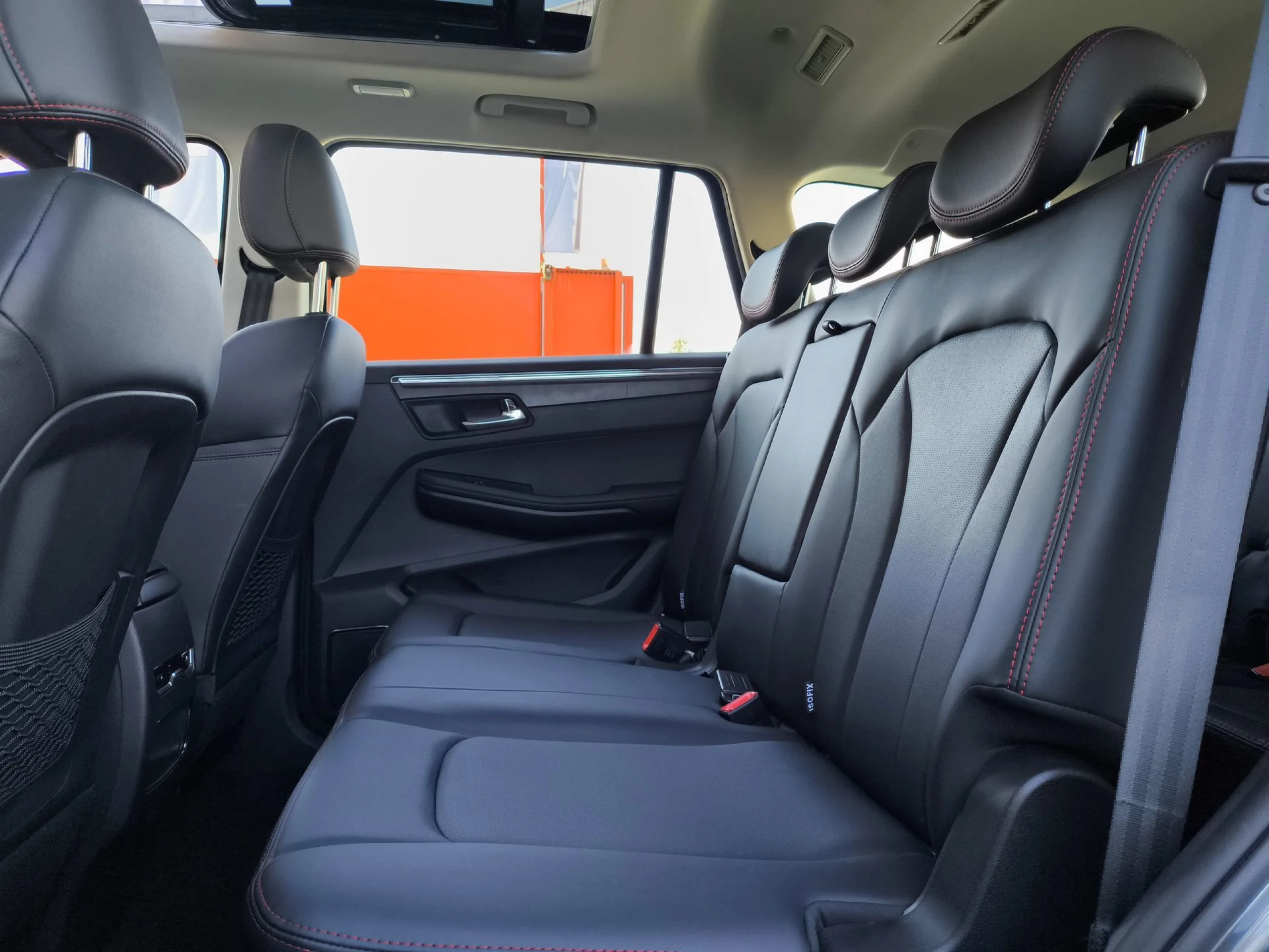 SWM G05 1.5T MT 102 kW (139 CV) - Foto 22