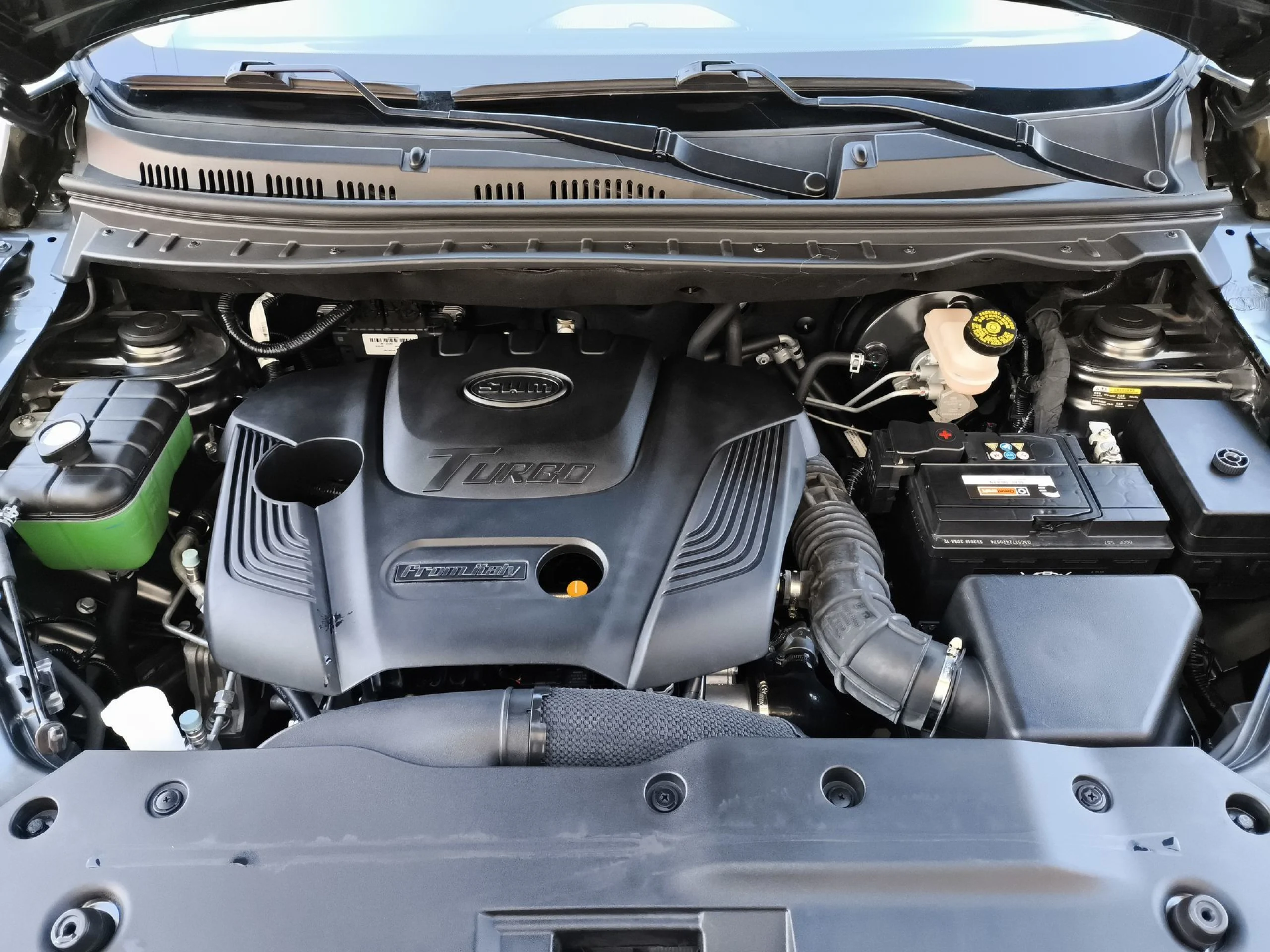 SWM G05 1.5T MT 102 kW (139 CV) - Foto 26