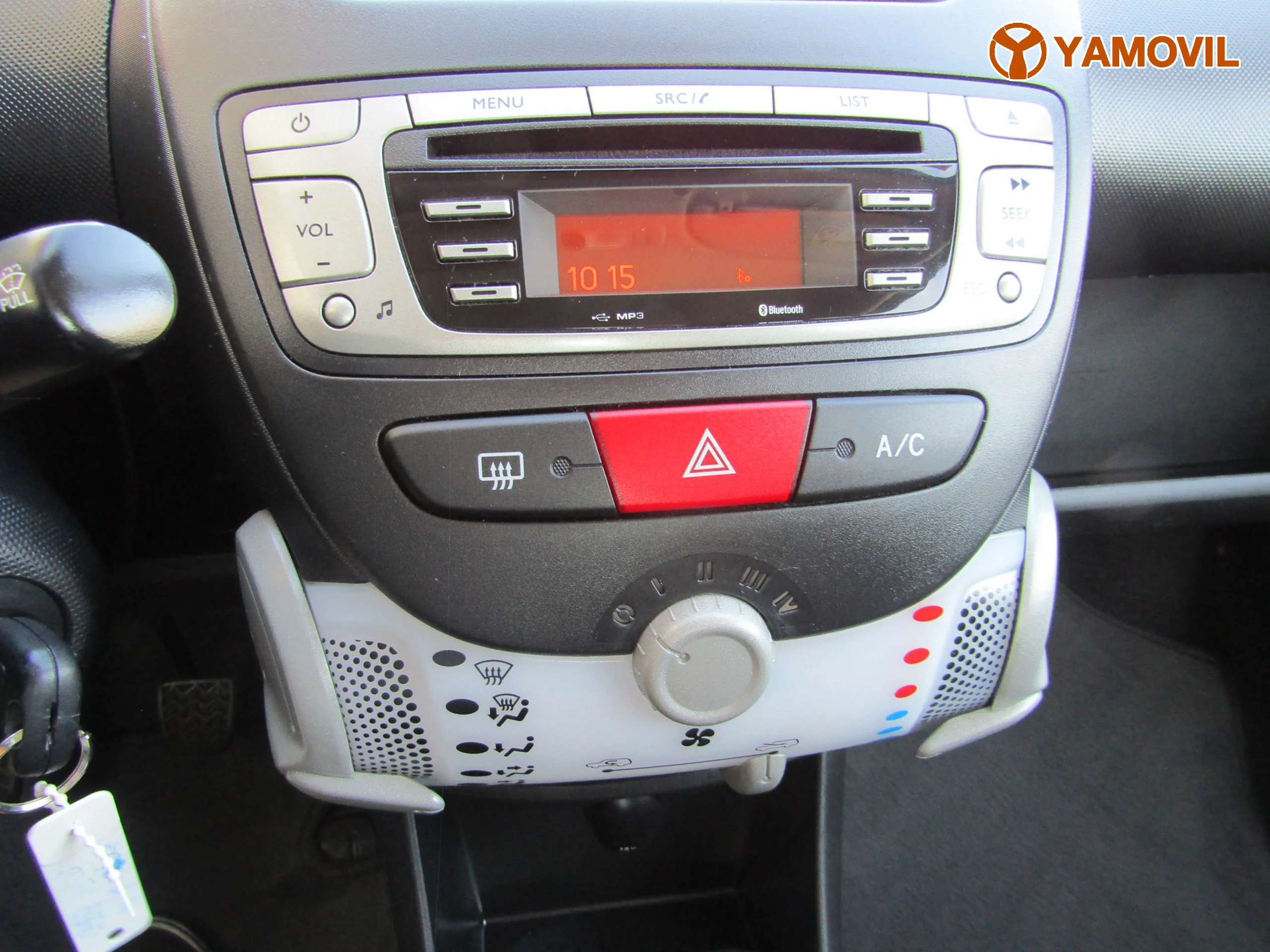 Toyota Aygo LIVE+ PACK COMFORT  - Foto 19