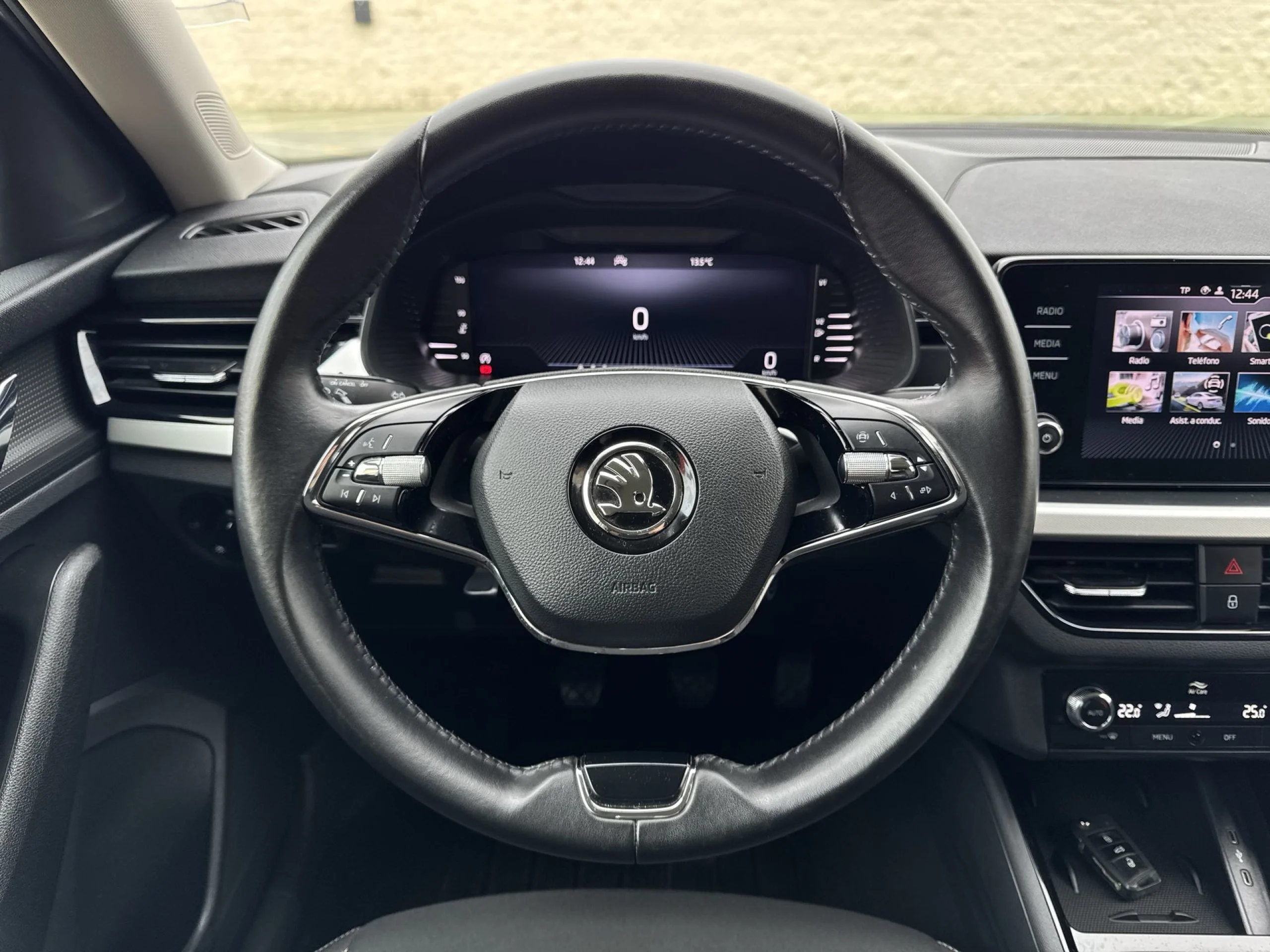 Skoda Kamiq 1.0 TSI Ambition 81 kW (110 CV) - Foto 11