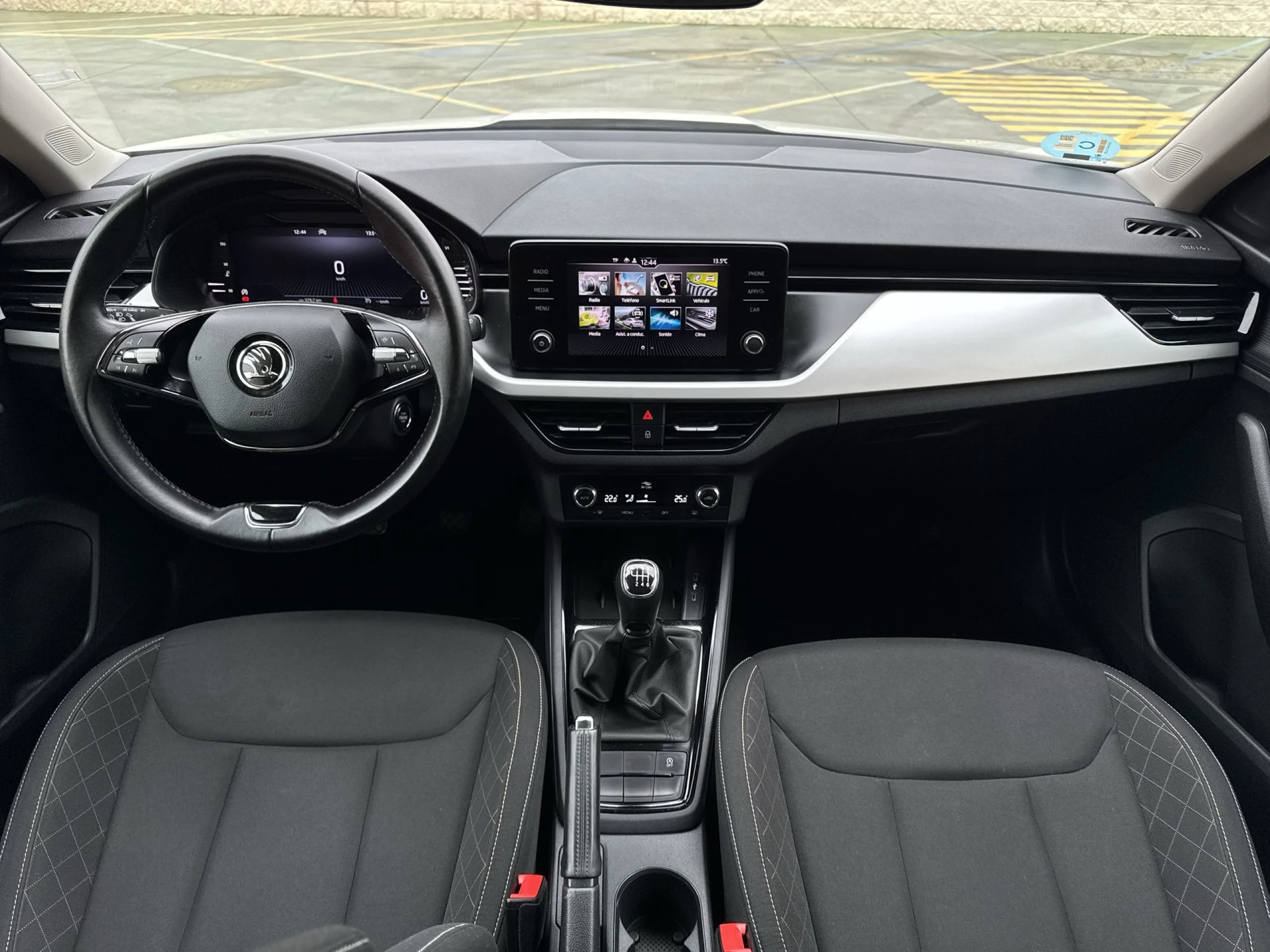 Skoda Kamiq 1.0 TSI Ambition 81 kW (110 CV) - Foto 17