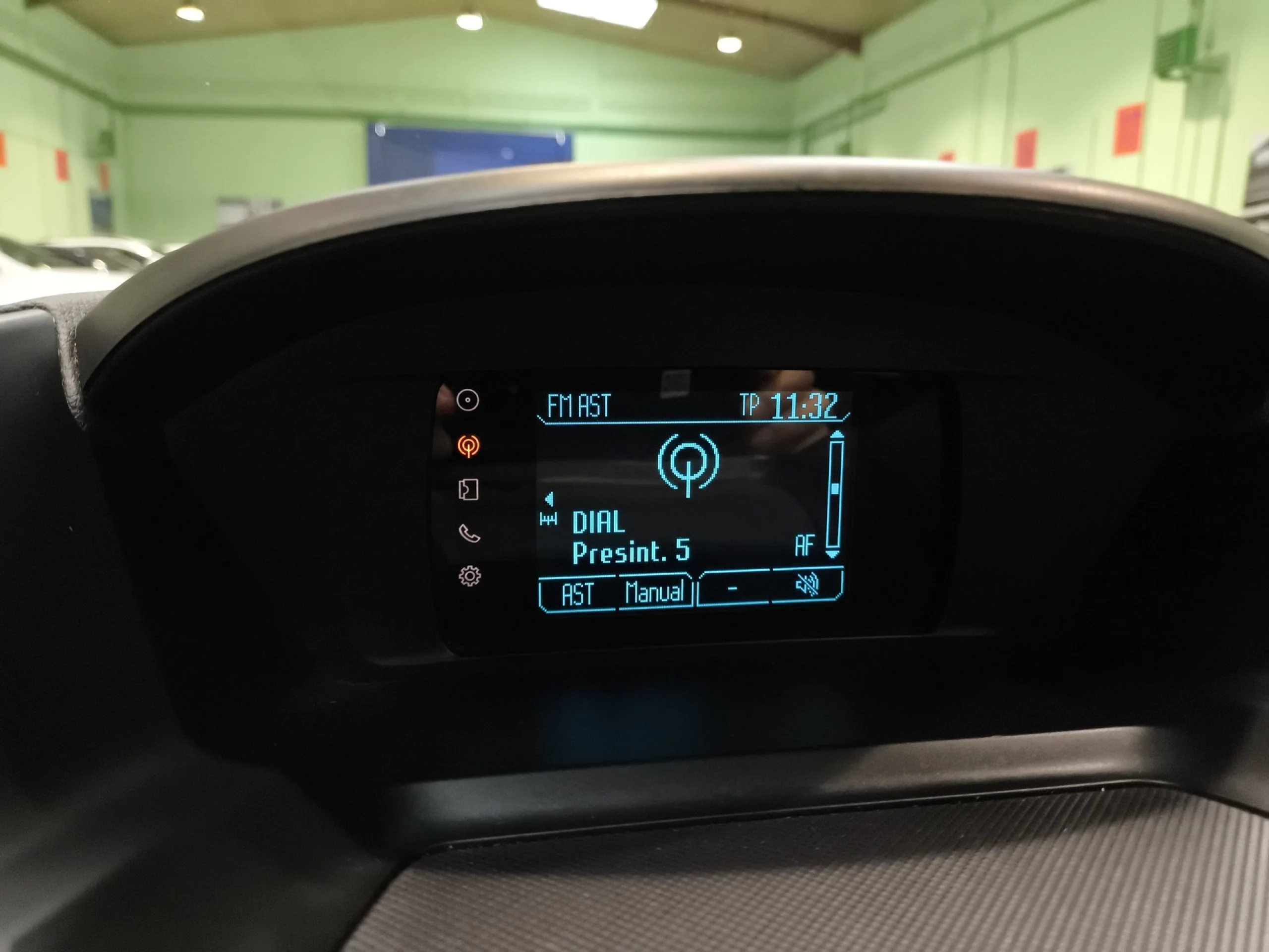 Ford Kuga 1.5 EcoBoost SANDS Trend 4x2 110 kW (150 CV) - Foto 13