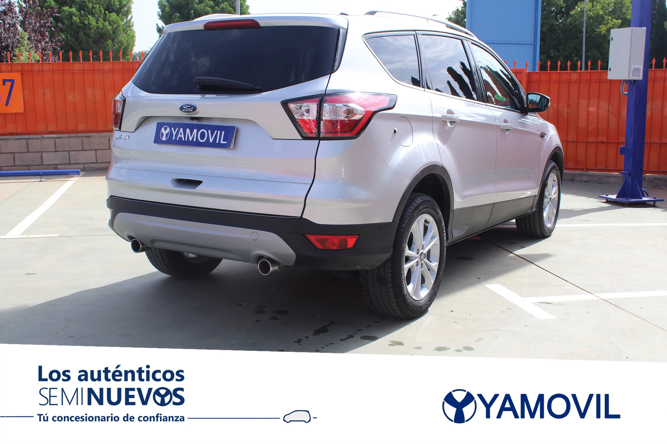 Ford Kuga 2.0 TDCI SANDS Titanium 4x4 110 kW (150 CV) - Foto 4