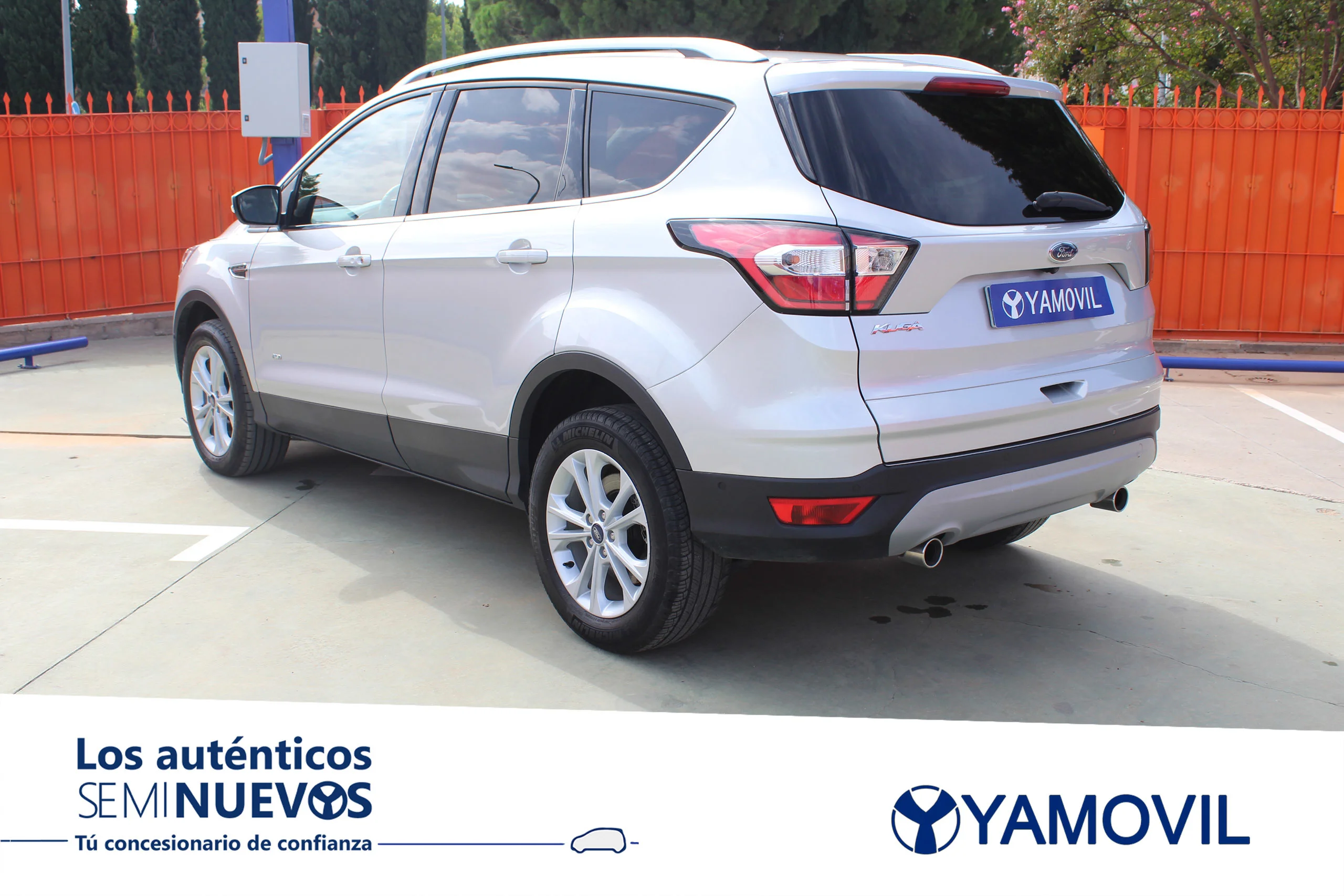 Ford Kuga 2.0 TDCI SANDS Titanium 4x4 110 kW (150 CV) - Foto 6
