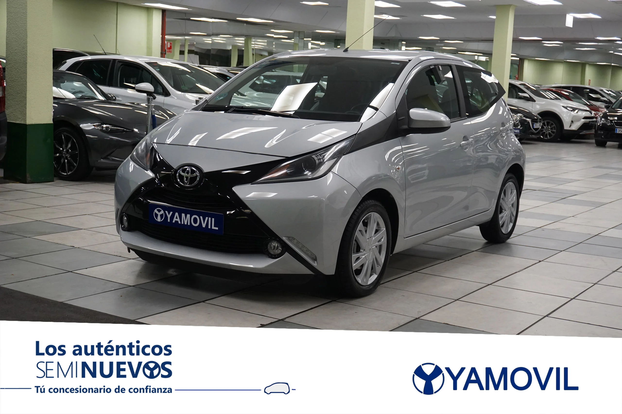Toyota Aygo 1.0 XPLAY 5P - Foto 1