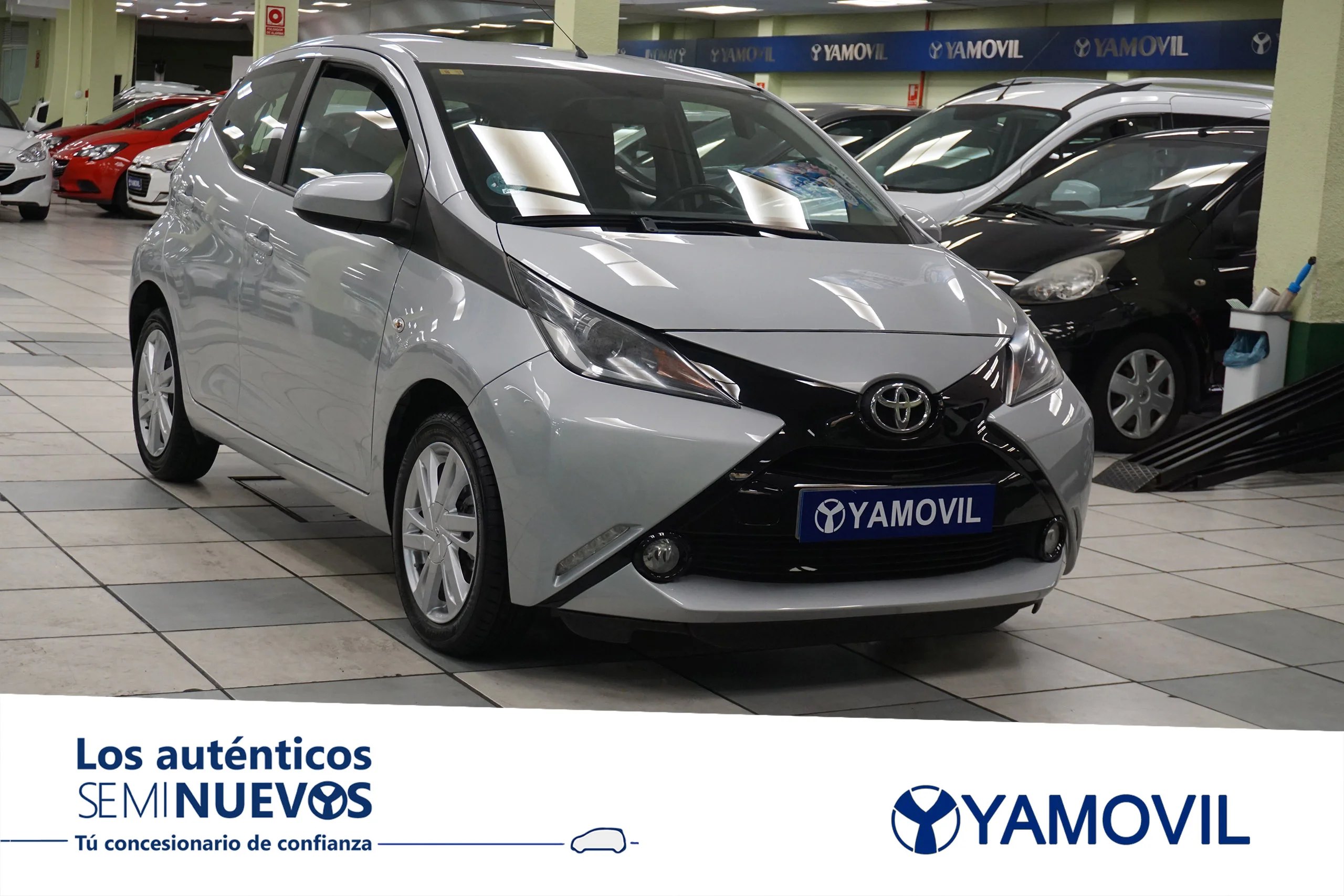 Toyota Aygo 1.0 XPLAY 5P - Foto 3