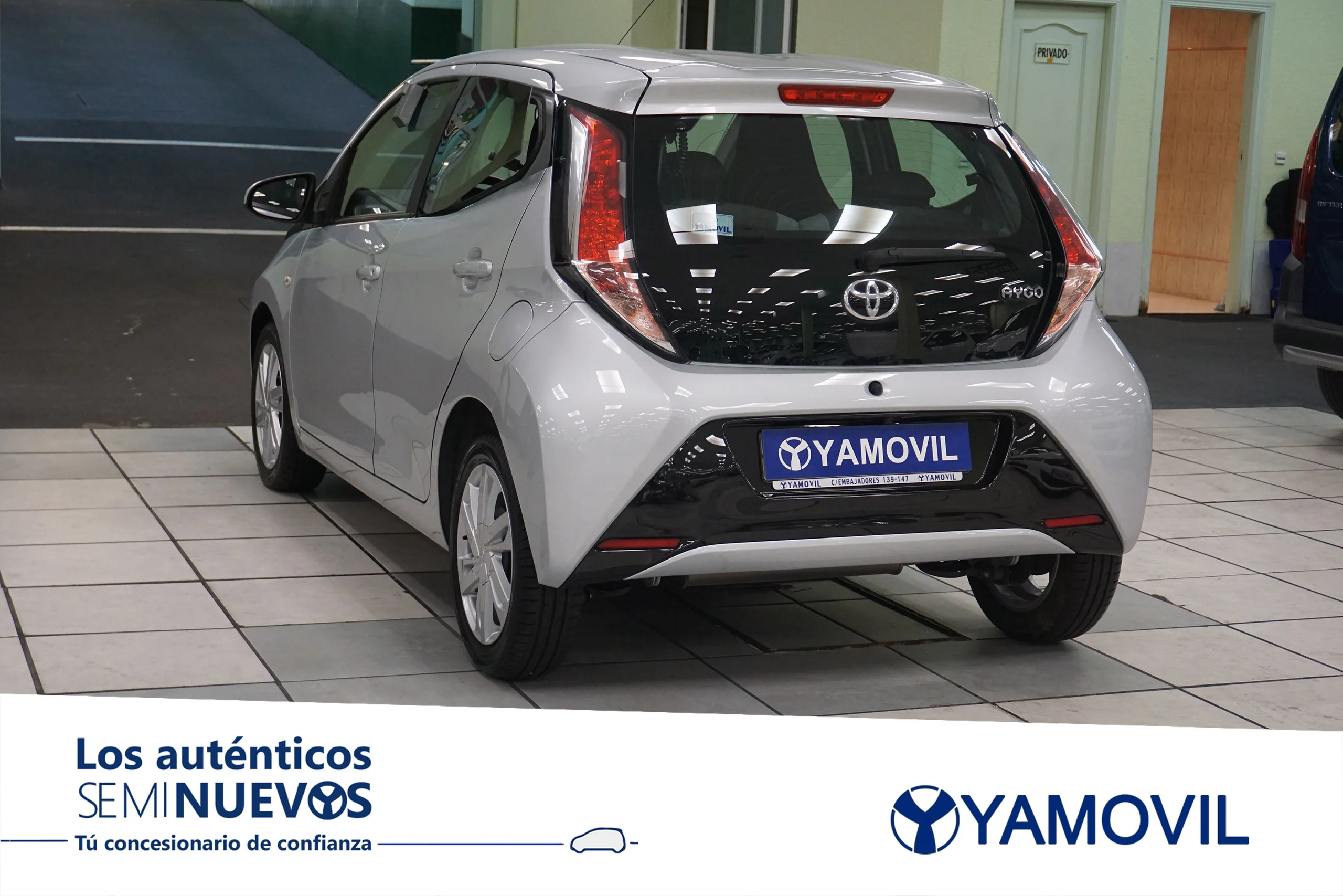 Toyota Aygo 1.0 XPLAY 5P - Foto 6