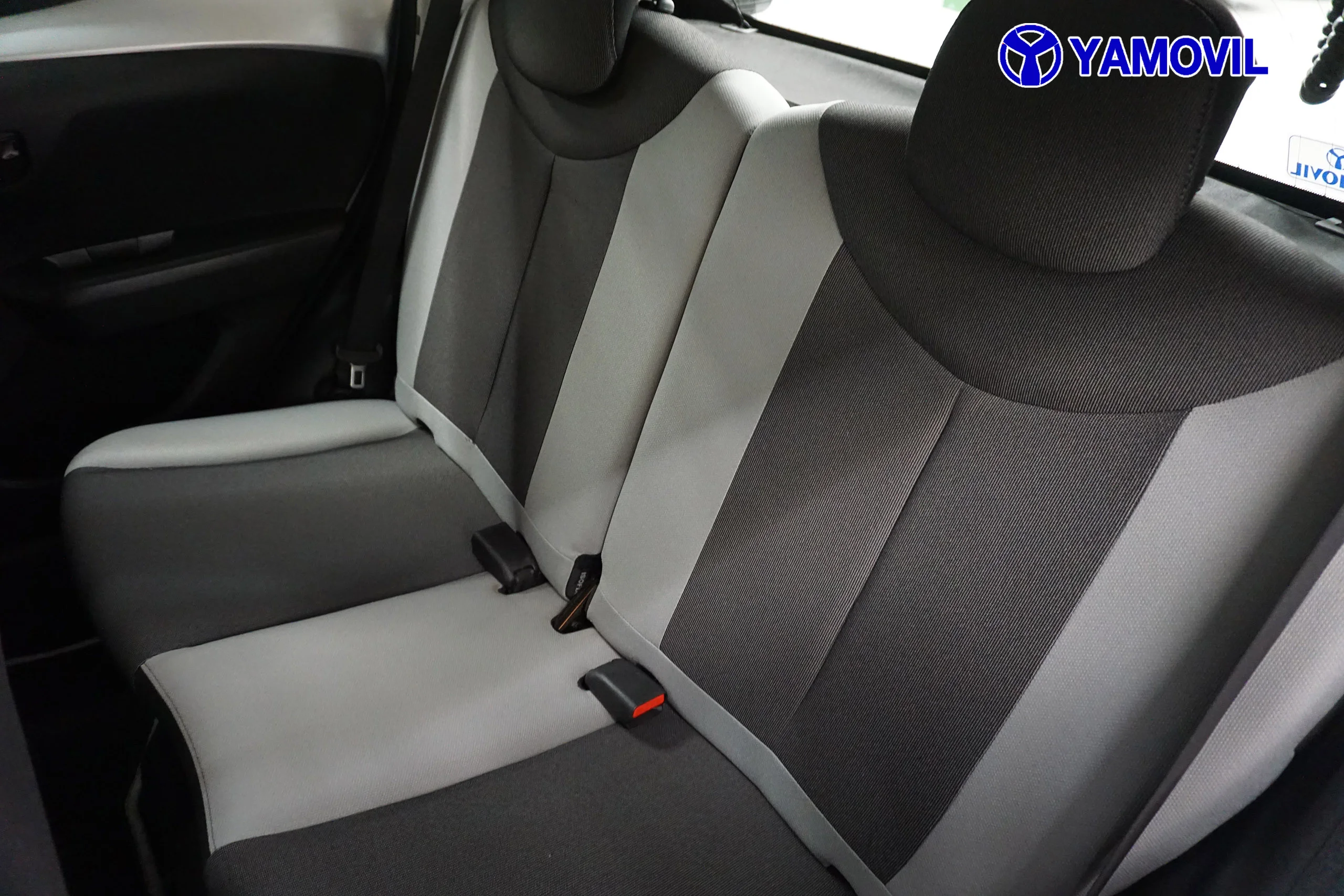 Toyota Aygo 1.0 XPLAY 5P - Foto 14