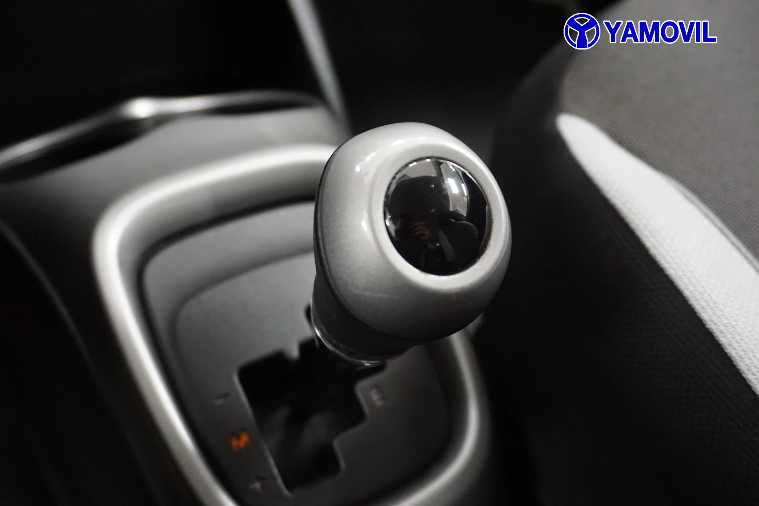 Toyota Aygo 1.0 XPLAY 5P - Foto 27
