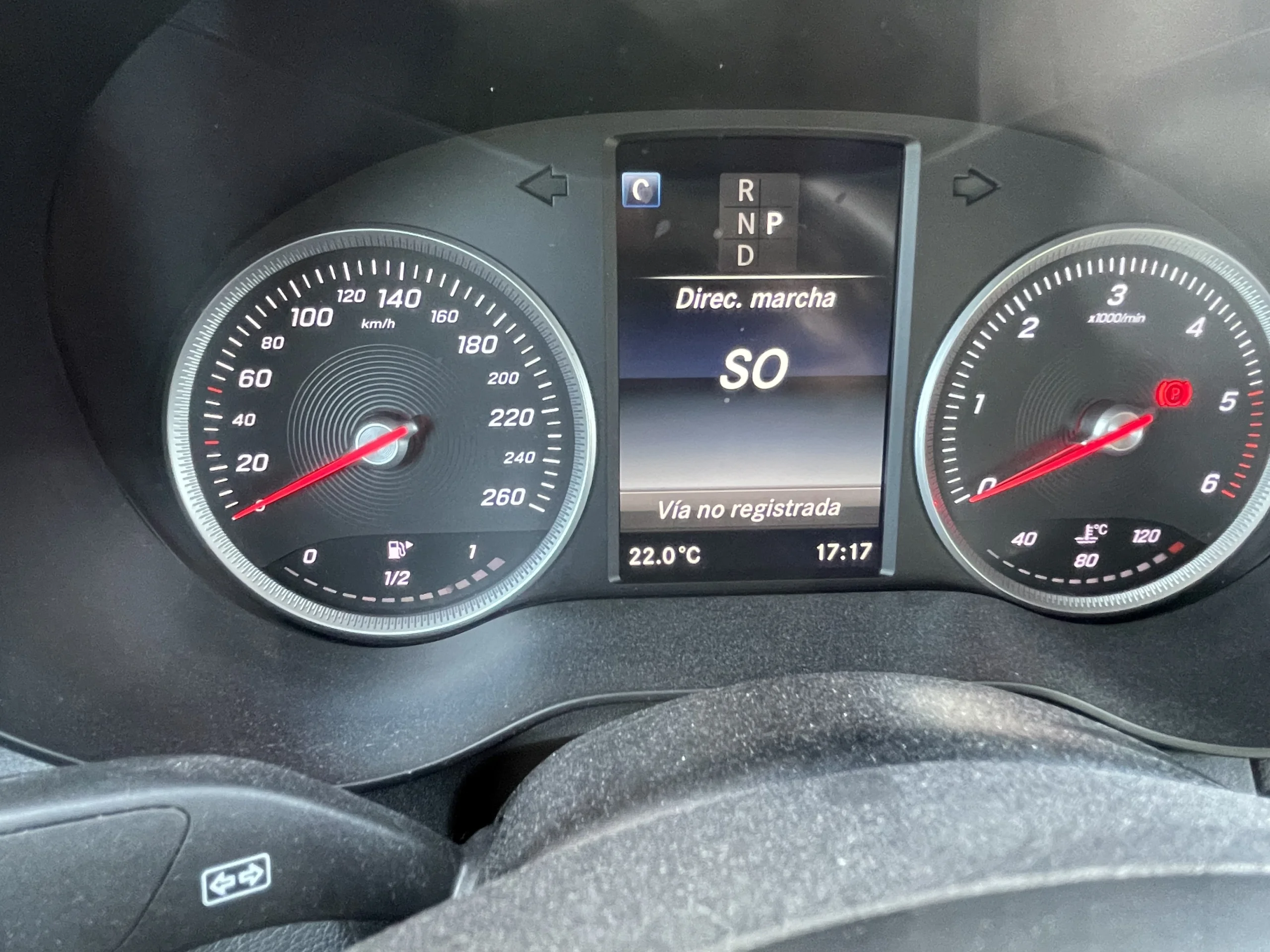 Mercedes-Benz GLC 250 COUPE 250D 4MATIC - Foto 25