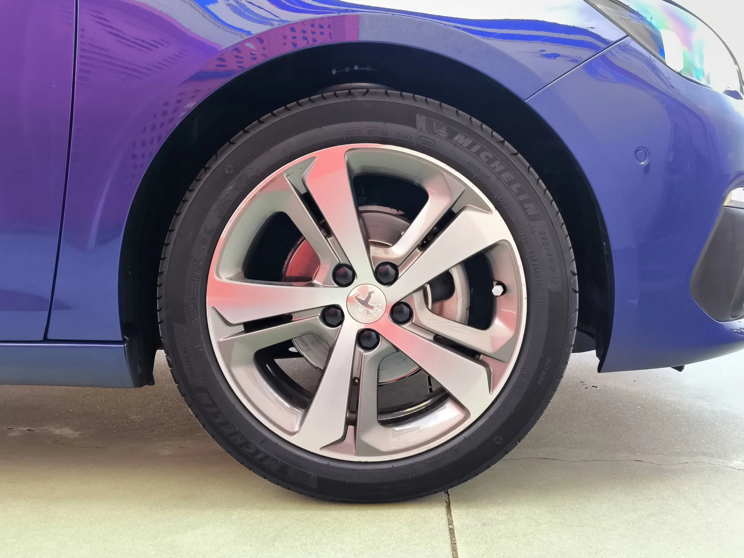 Peugeot 308 PureTech 130 SANDS Allure EAT8 96 kW (130 CV) - Foto 7