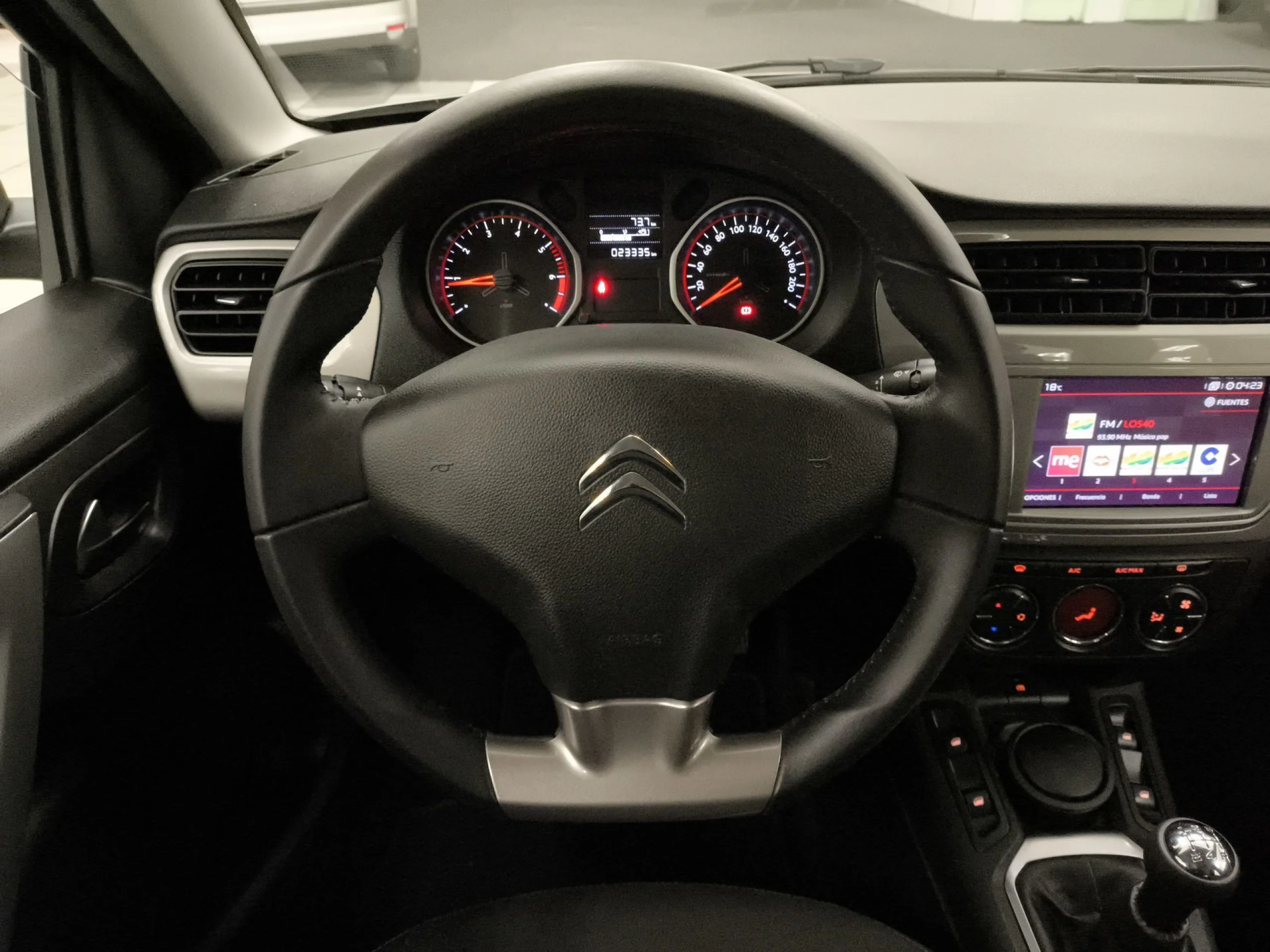 Citroen C-Elysee 1.6 VTi Shine 85 kW (115 CV) - Foto 11