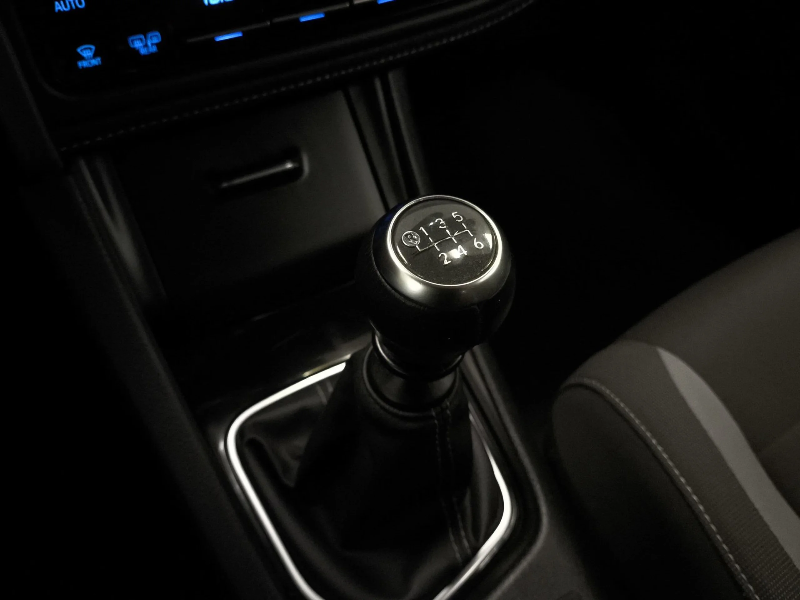 Toyota Auris 120T Active 85 kW (116 CV) - Foto 22
