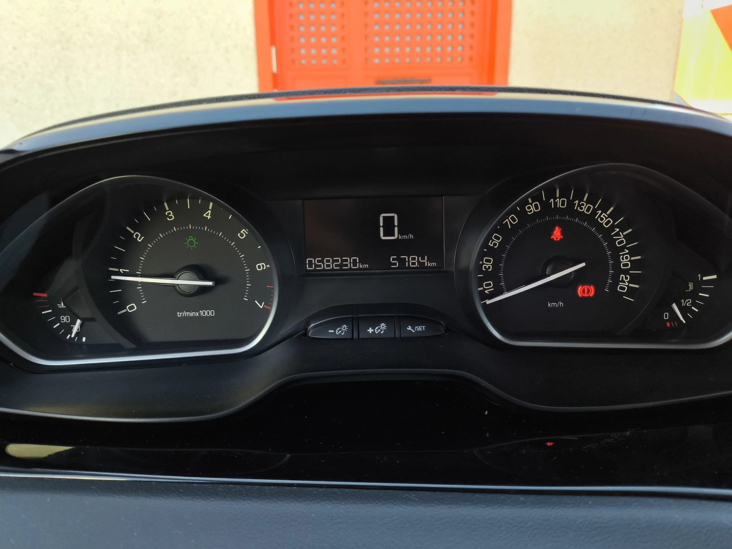 Peugeot 208 PureTech Signature 60 kW (82 CV) - Foto 13